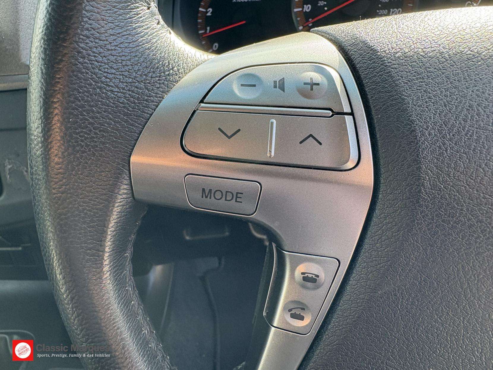 2015 TOYOTA HILUX 2015 TOYOTA HILUX