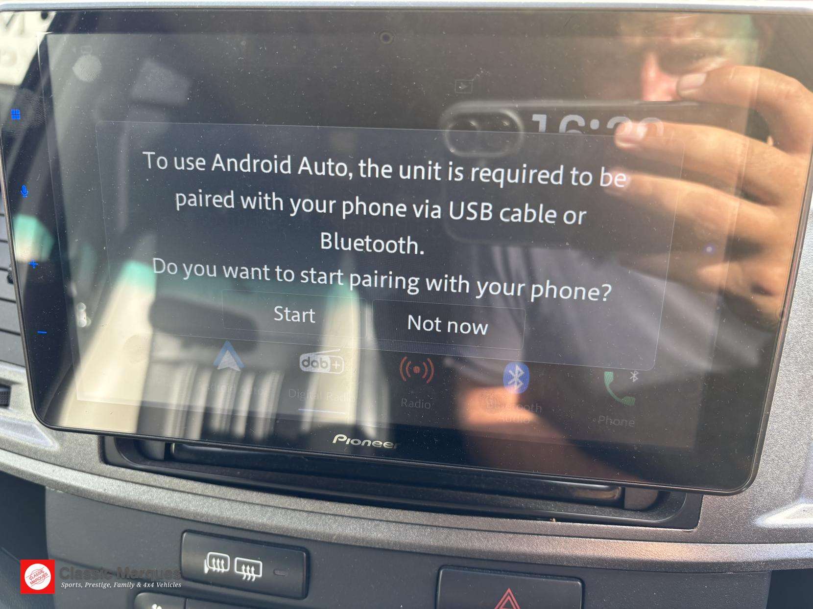 2015 TOYOTA HILUX 2015 TOYOTA HILUX