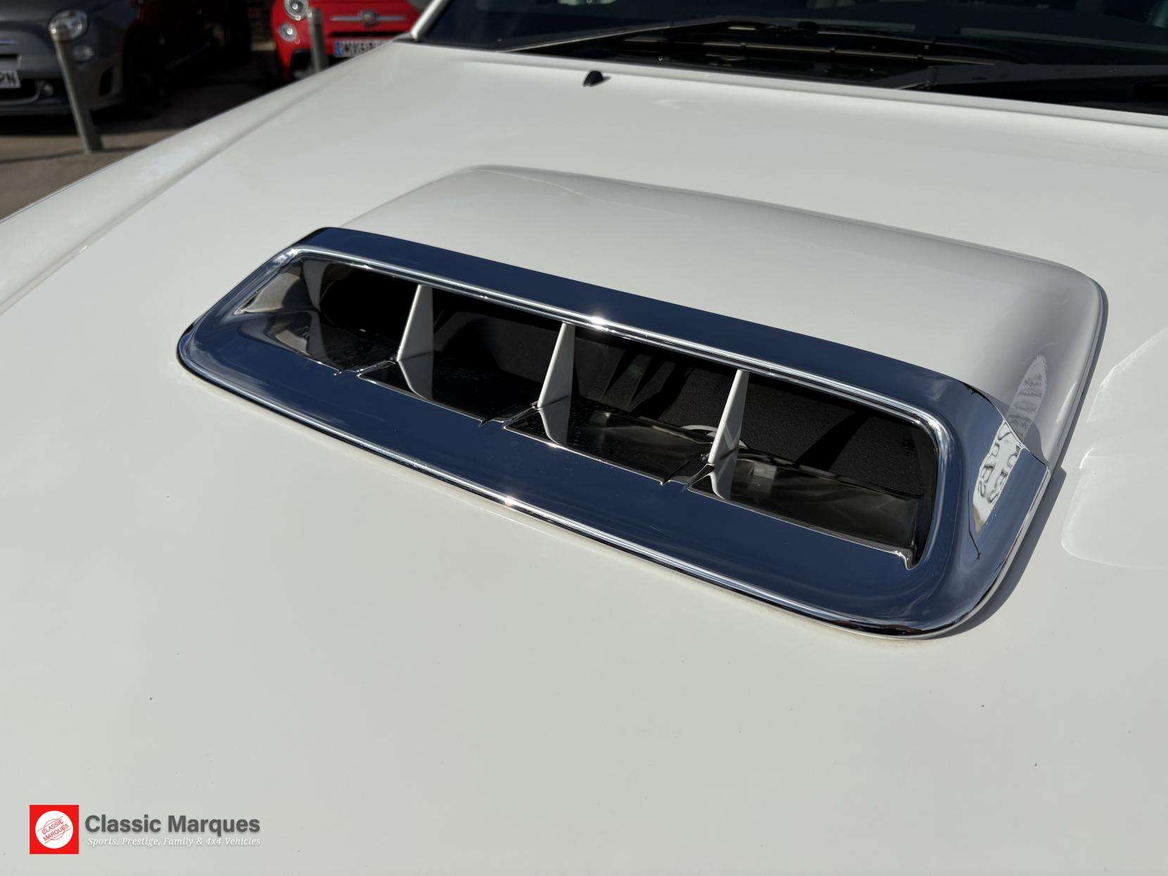 2015 TOYOTA HILUX 2015 TOYOTA HILUX