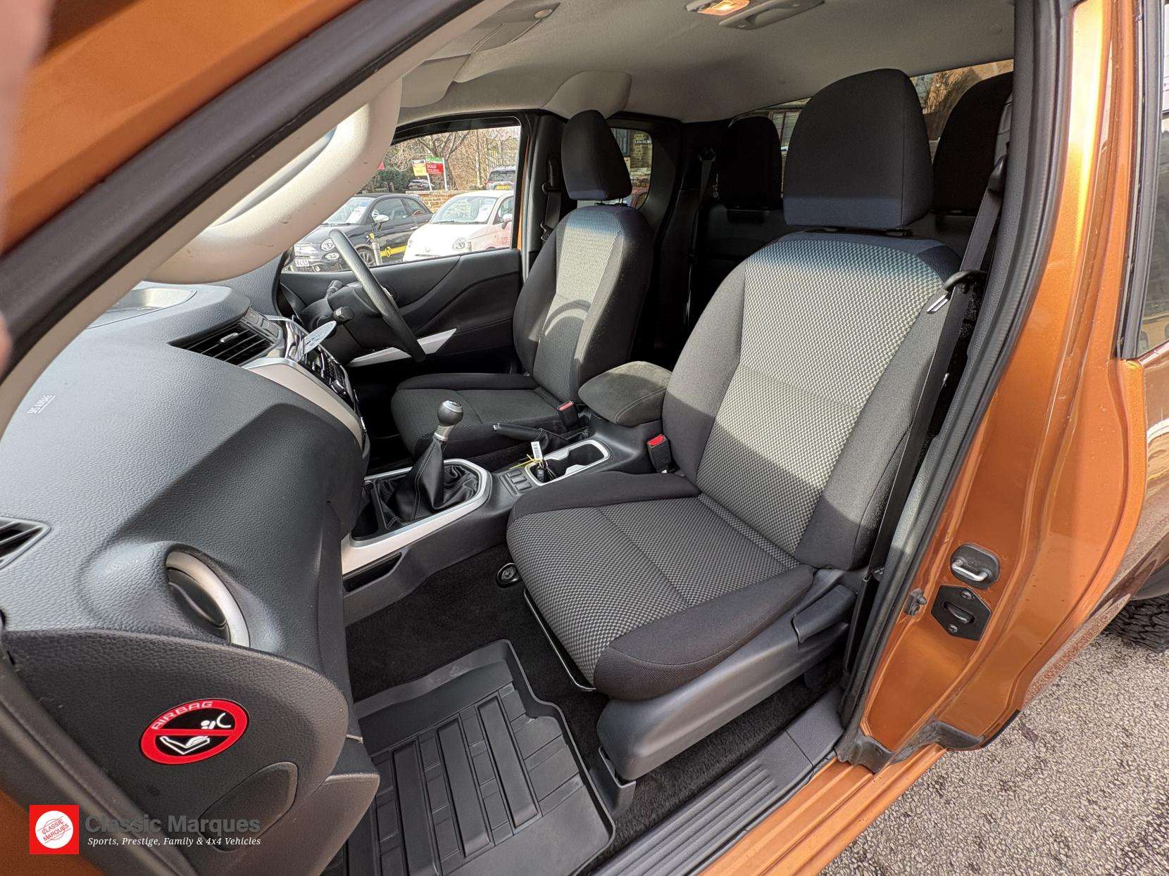 2016 NISSAN NAVARA 2016 NISSAN NAVARA