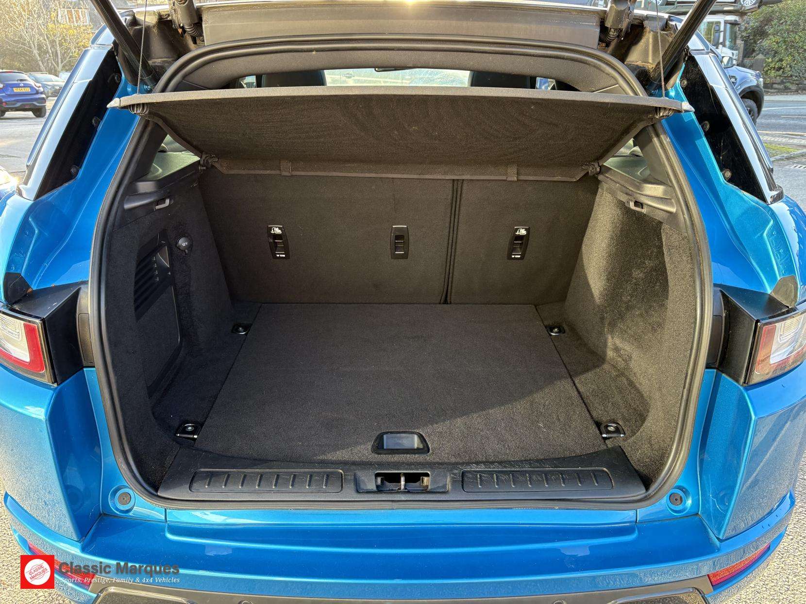 2017 LAND ROVER RANGE ROVER EVOQUE 2017 LAND ROVER RANGE ROVER EVOQUE