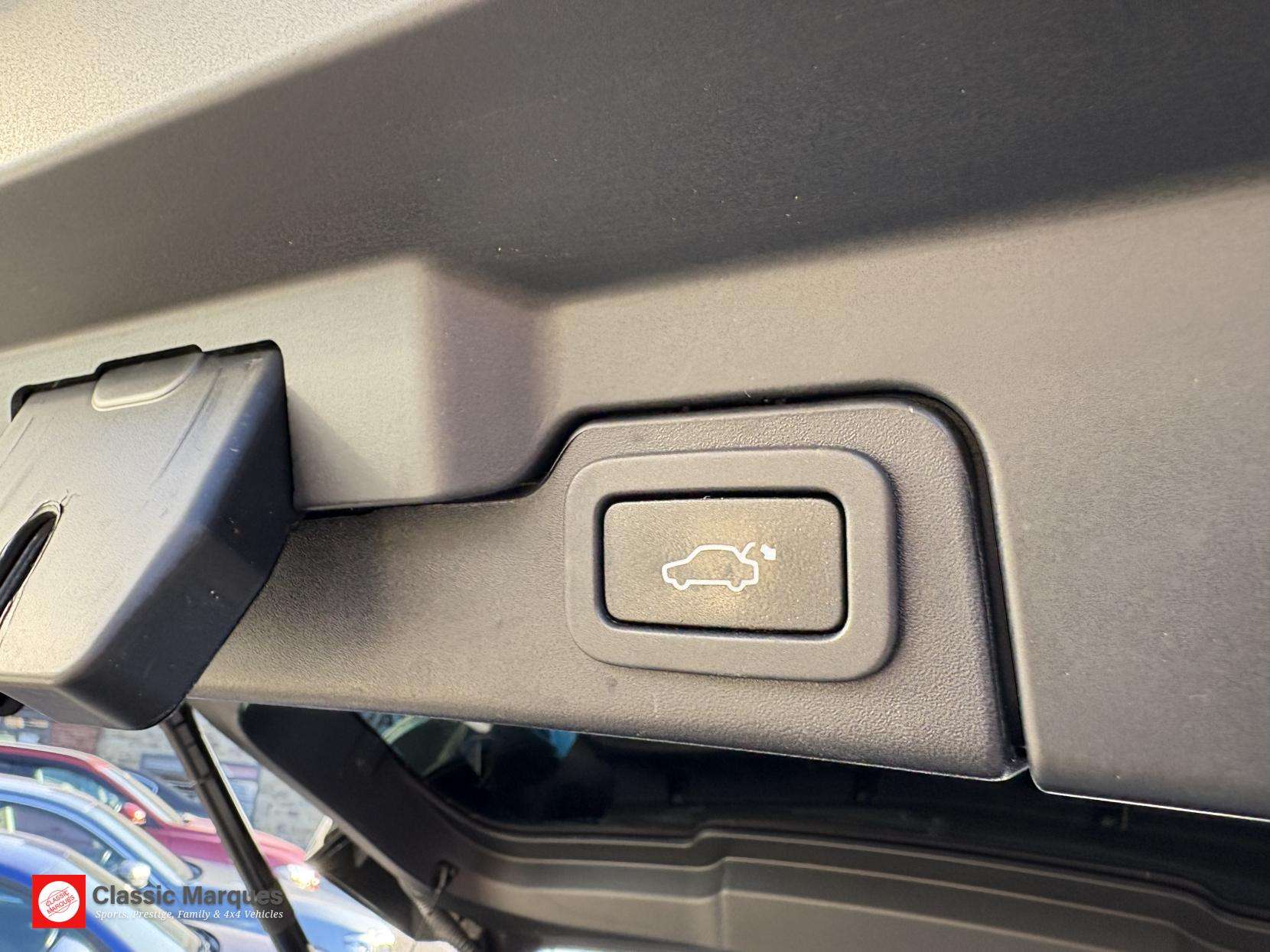 2017 LAND ROVER RANGE ROVER EVOQUE 2017 LAND ROVER RANGE ROVER EVOQUE