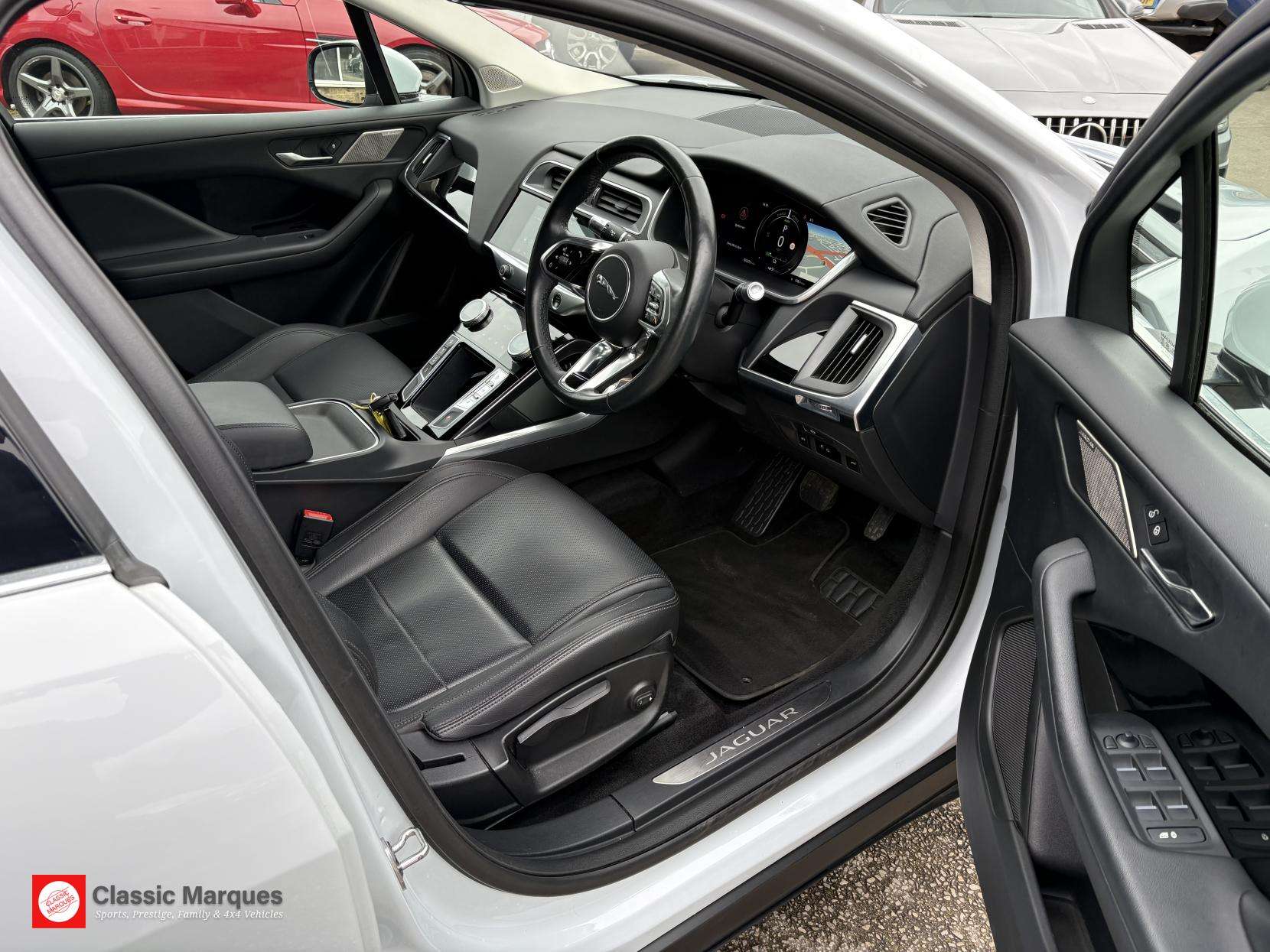 A 2020 JAGUAR I-PACE 400 90kWh S SUV 5dr Electric Auto 4WD (400 ps) A 2020 JAGUAR I-PACE 400 90kWh S SUV 5dr Electric Auto 4WD (400 ps)