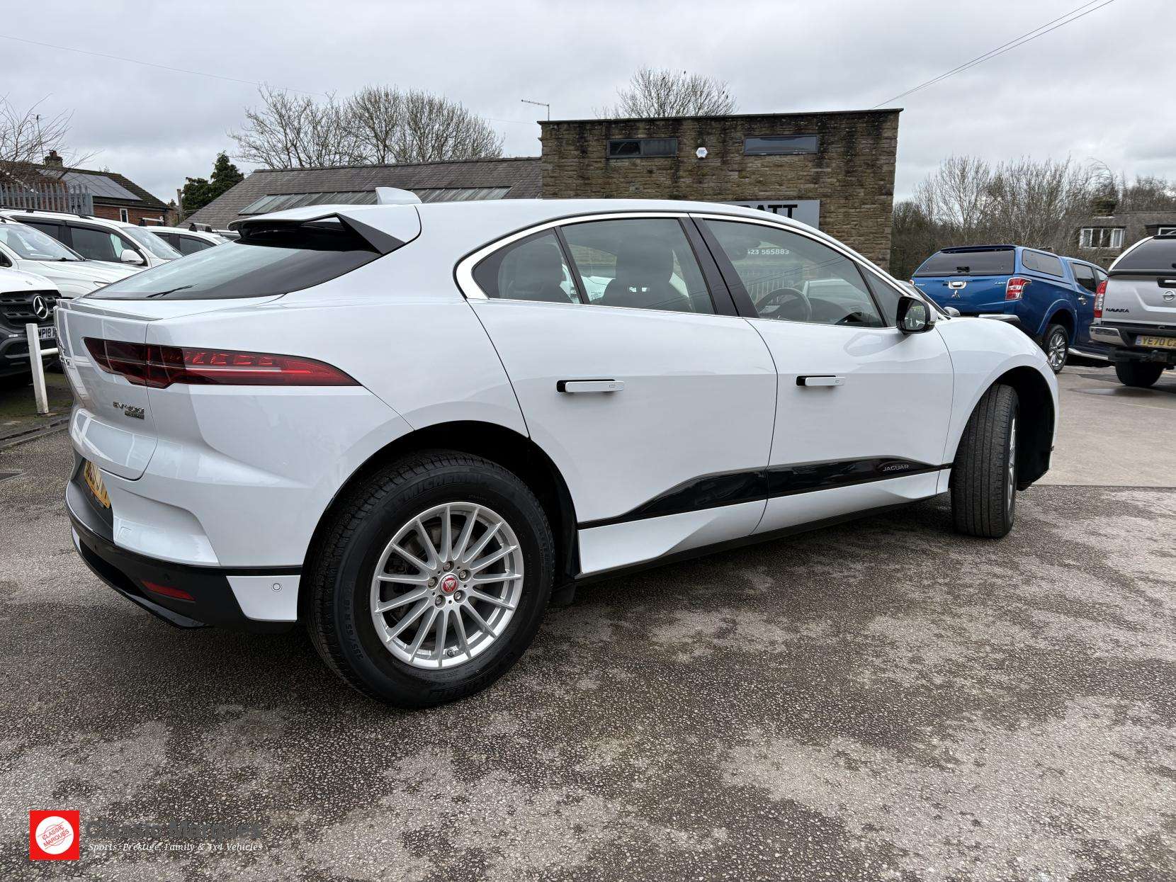 A 2020 JAGUAR I-PACE 400 90kWh S SUV 5dr Electric Auto 4WD (400 ps) A 2020 JAGUAR I-PACE 400 90kWh S SUV 5dr Electric Auto 4WD (400 ps)