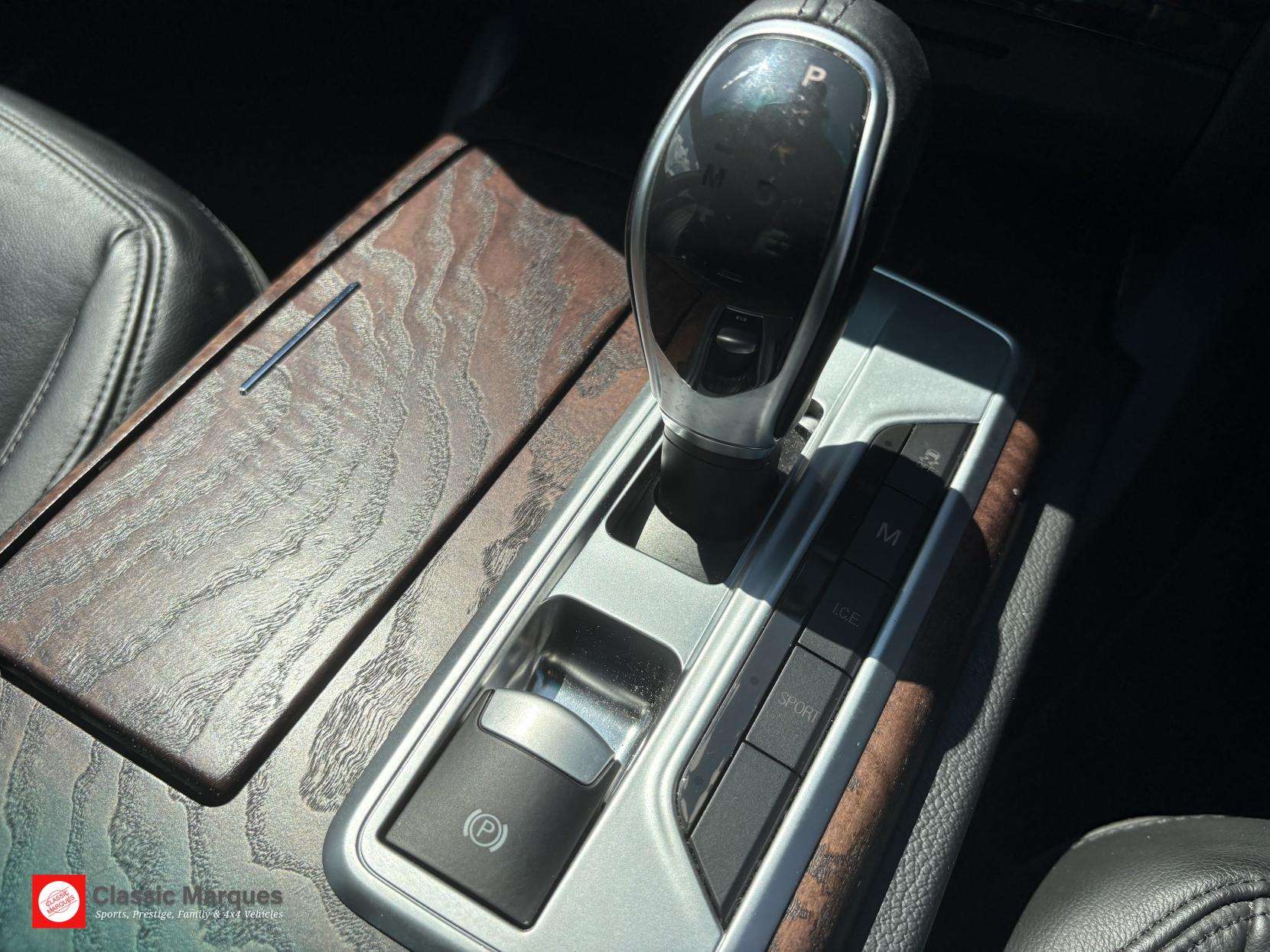 2014 MASERATI GHIBLI 2014 MASERATI GHIBLI