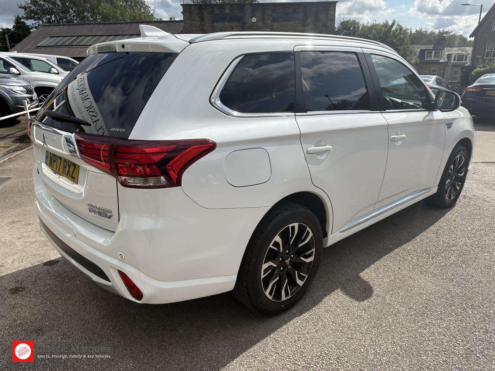 2017 MITSUBISHI OUTLANDER 2017 MITSUBISHI OUTLANDER