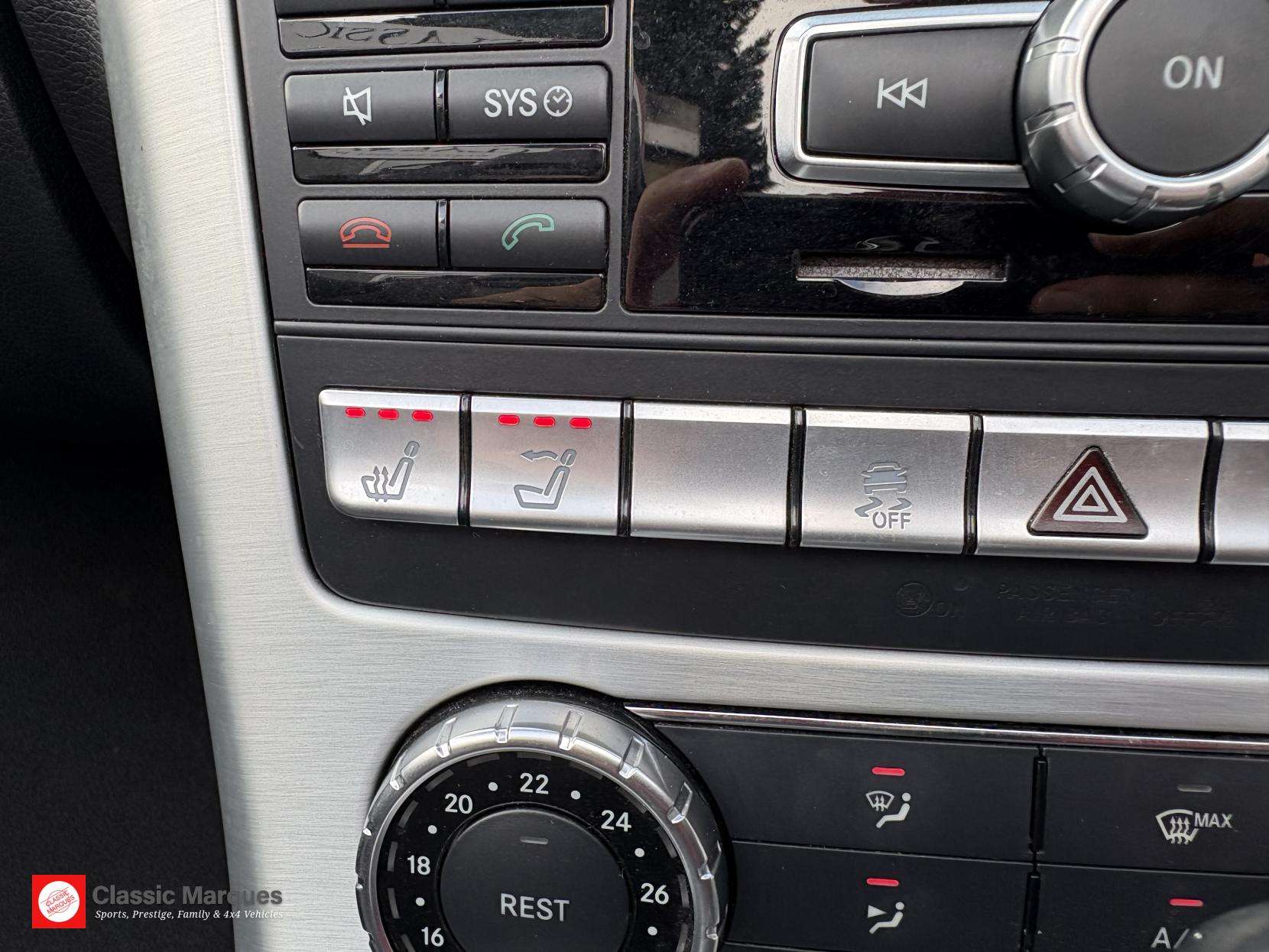 2013 MERCEDES-BENZ SLK 2013 MERCEDES-BENZ SLK