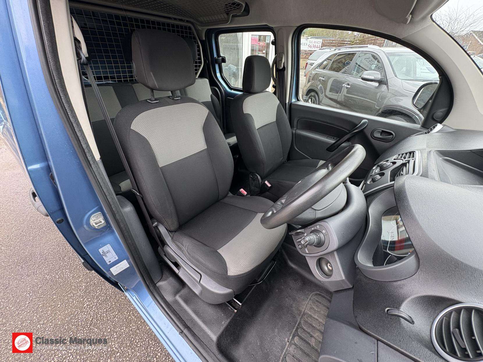 2017 RENAULT KANGOO MAXI 2017 RENAULT KANGOO MAXI