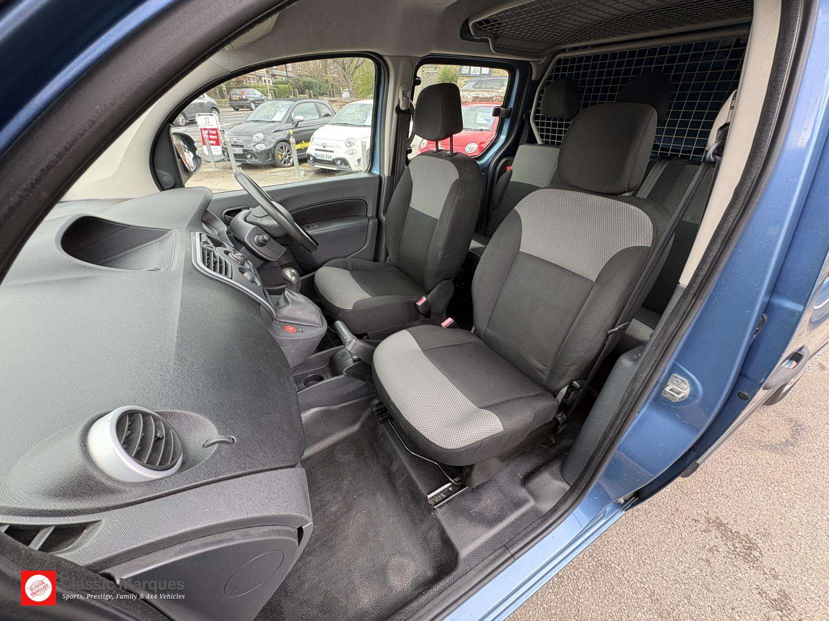 2017 RENAULT KANGOO MAXI 2017 RENAULT KANGOO MAXI