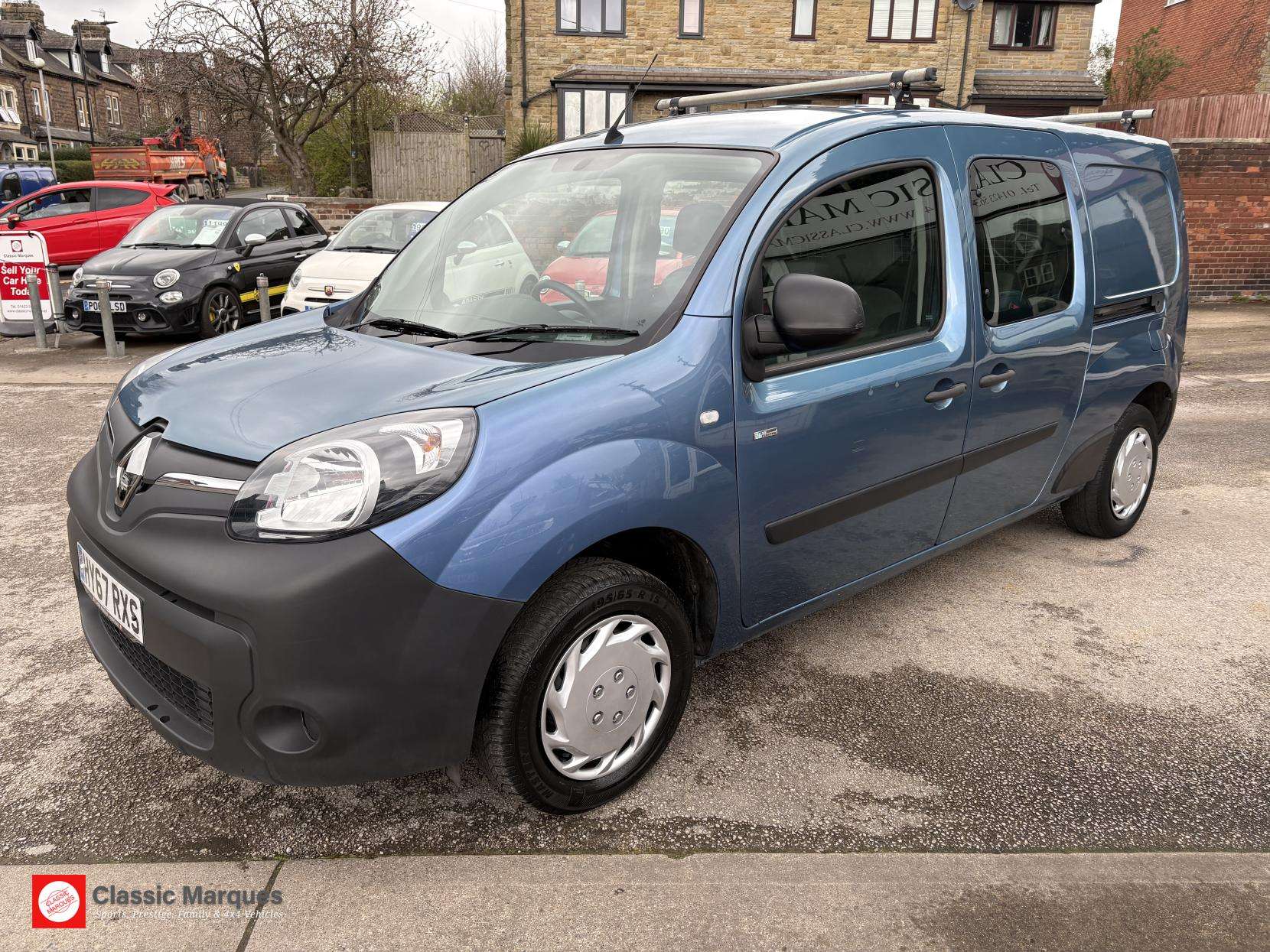 A 2017 RENAULT KANGOO MAXI ZE 33kWh Business Crew Van Cab 6dr Electric Auto L3 H1 (i) (60 ps) A 2017 RENAULT KANGOO MAXI ZE 33kWh Business Crew Van Cab 6dr Electric Auto L3 H1 (i) (60 ps)