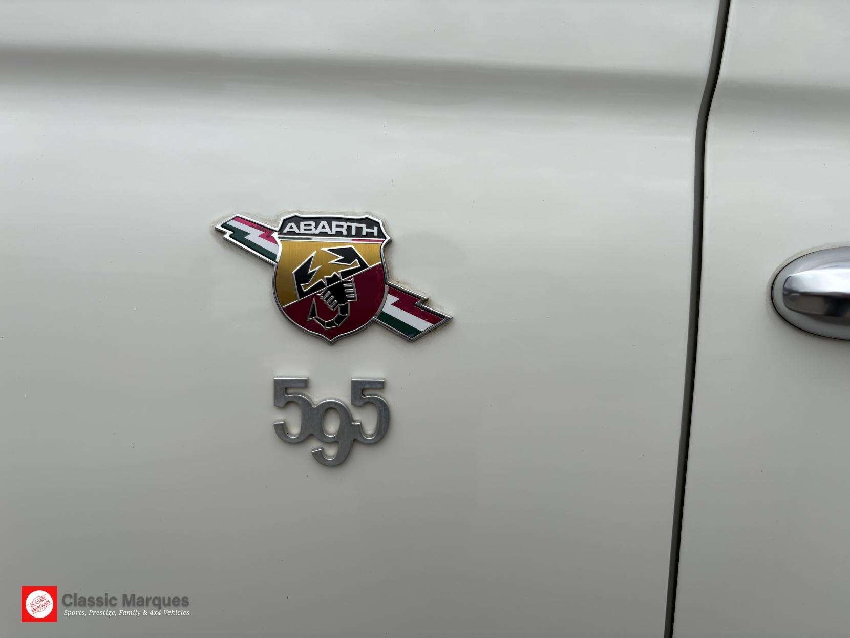 2016 ABARTH 595 2016 ABARTH 595