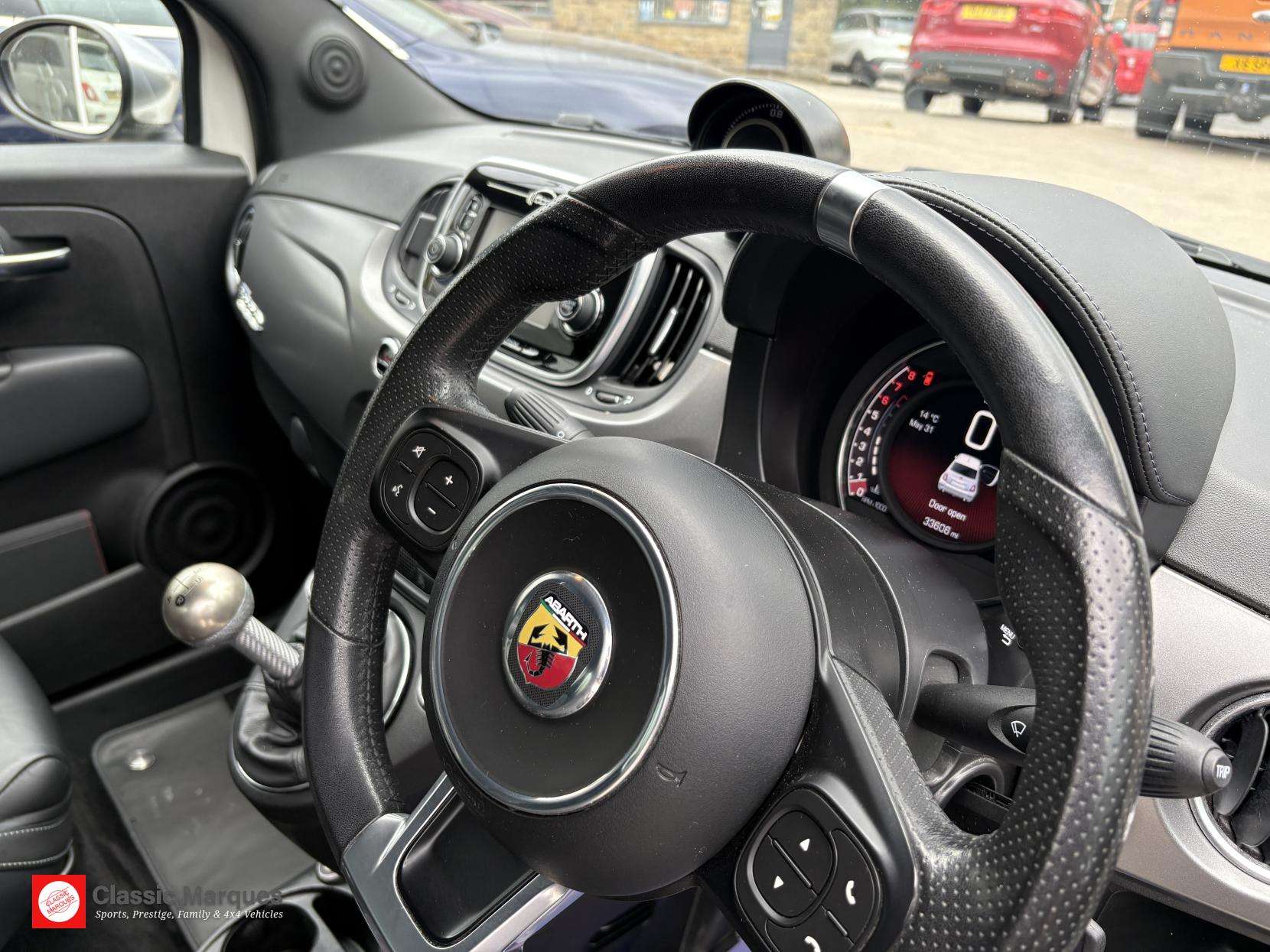 2016 ABARTH 595 2016 ABARTH 595