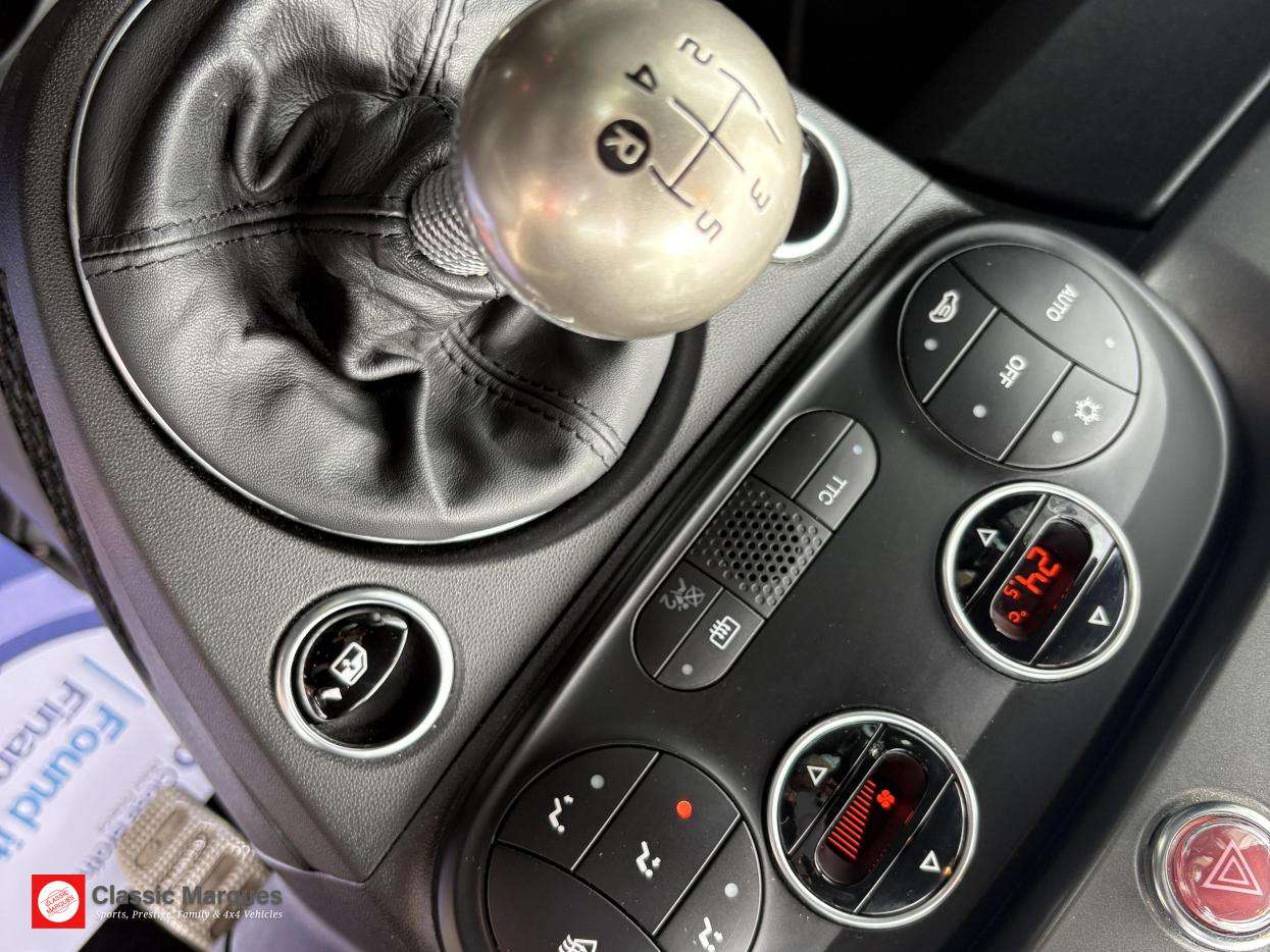 2016 ABARTH 595 2016 ABARTH 595