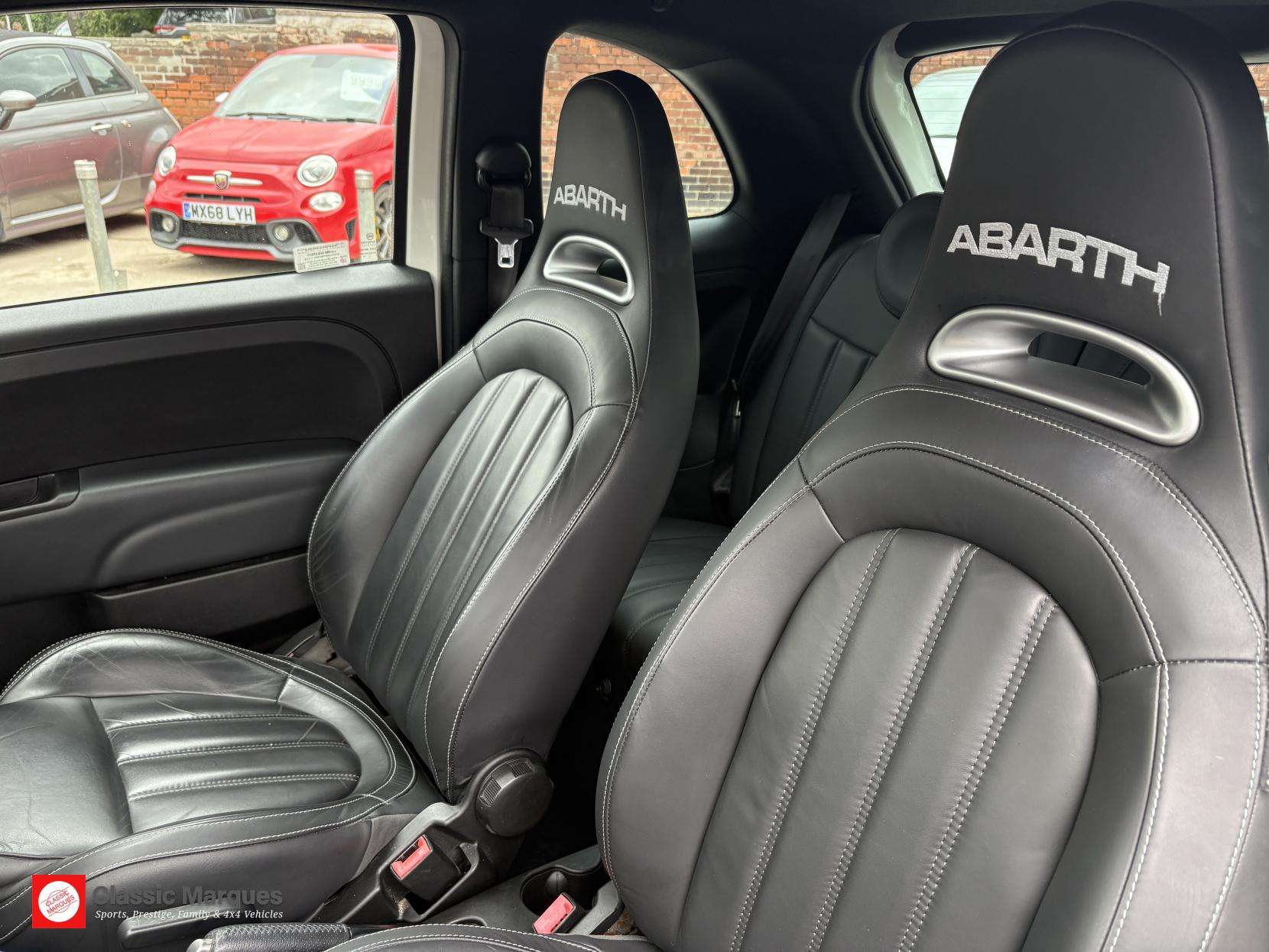 2016 ABARTH 595 2016 ABARTH 595