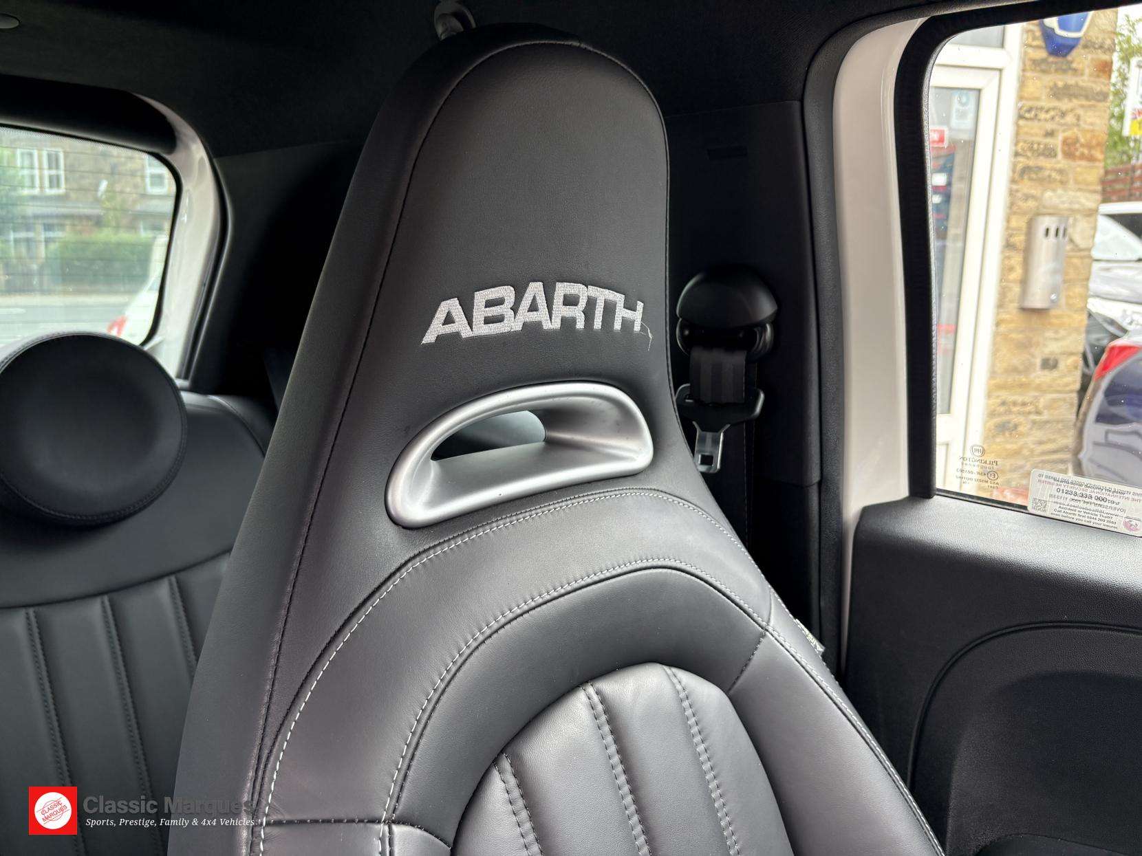 2016 ABARTH 595 2016 ABARTH 595
