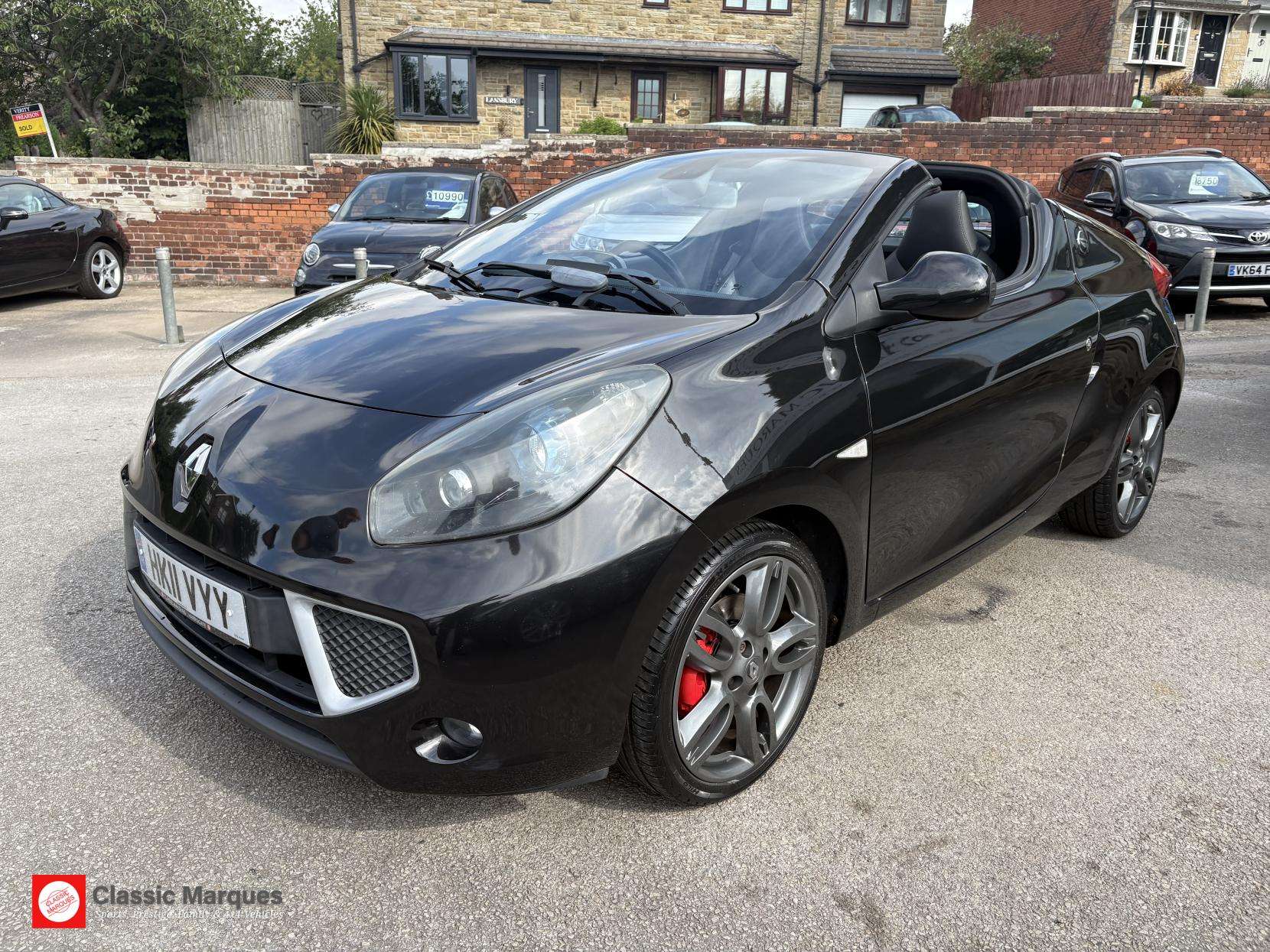 A 2011 RENAULT WIND 1.2 TCe GT Line Convertible 2dr Petrol Manual Euro 5 (100 ps) A 2011 RENAULT WIND 1.2 TCe GT Line Convertible 2dr Petrol Manual Euro 5 (100 ps)