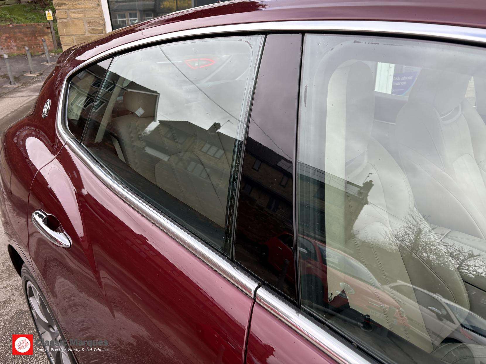 2018 MASERATI LEVANTE 2018 MASERATI LEVANTE