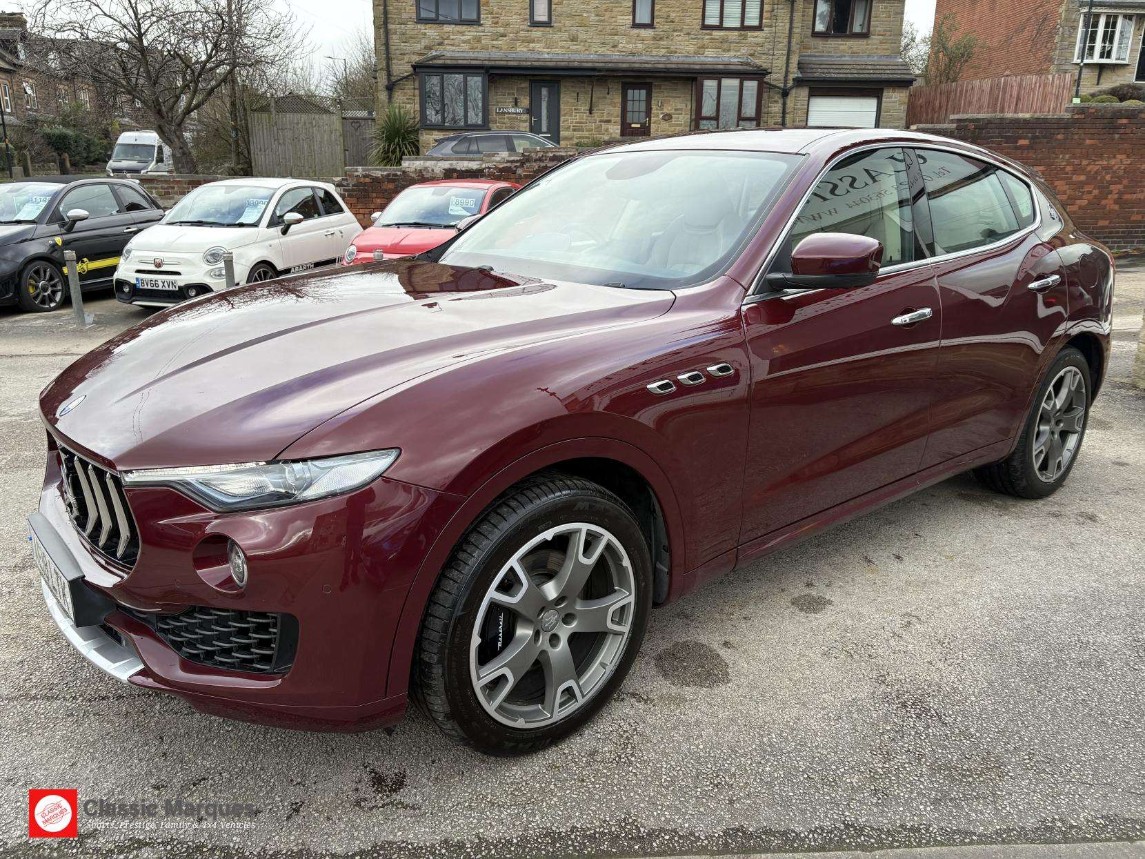 A 2018 MASERATI LEVANTE 3.0D V6 SUV 5dr Diesel ZF 4WD Euro 6 (s/s) (275 ps) A 2018 MASERATI LEVANTE 3.0D V6 SUV 5dr Diesel ZF 4WD Euro 6 (s/s) (275 ps)