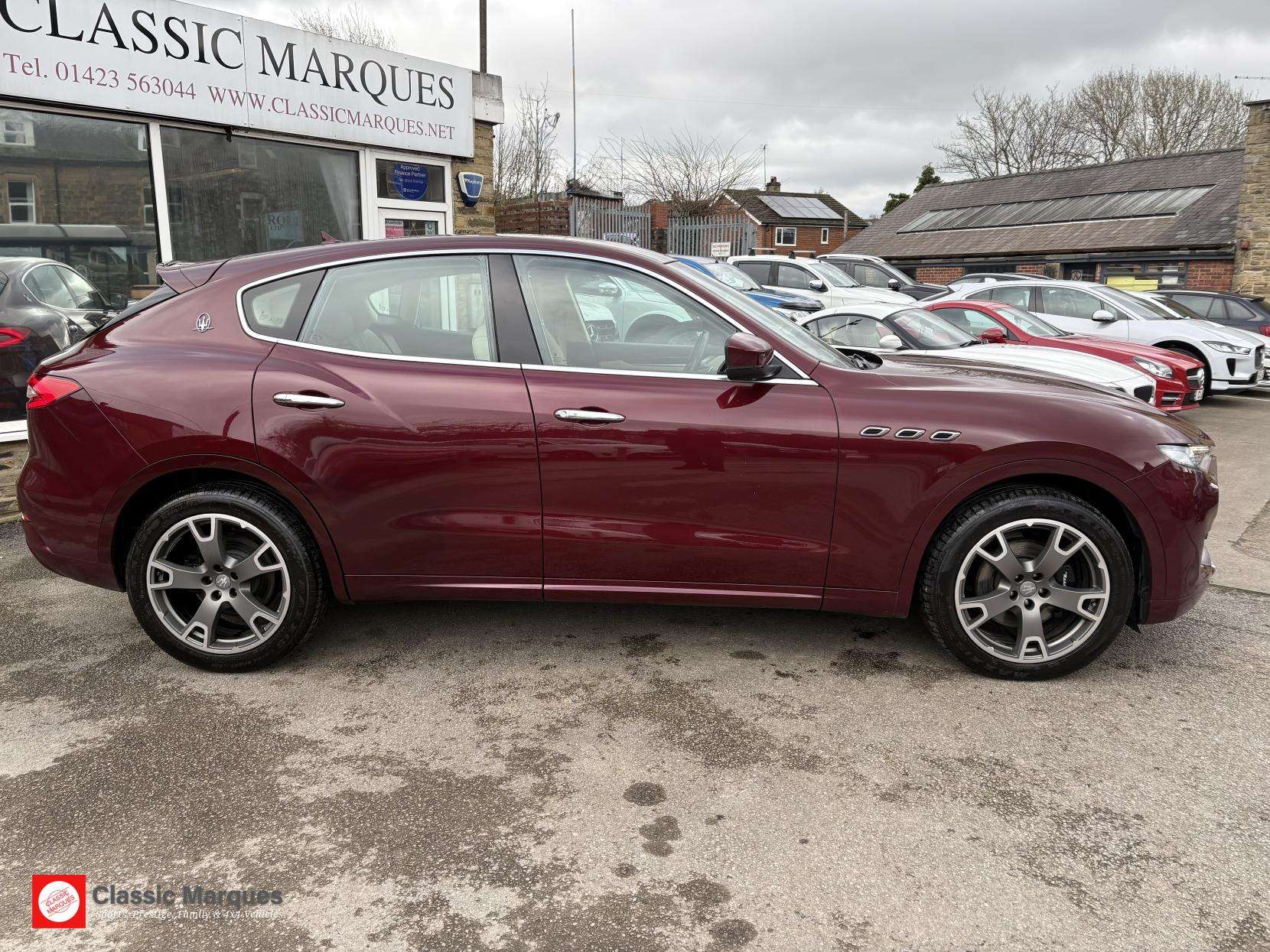 2018 MASERATI LEVANTE 2018 MASERATI LEVANTE