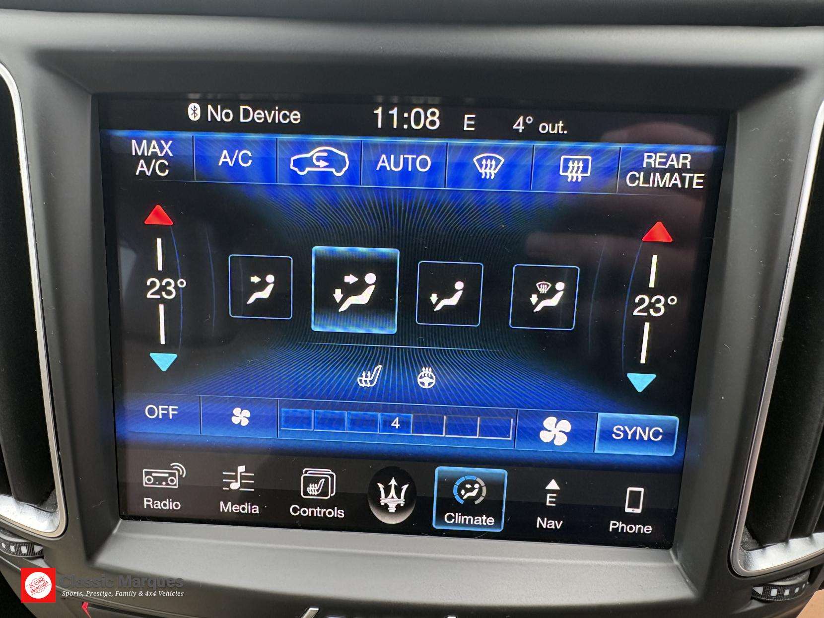 2018 MASERATI LEVANTE 2018 MASERATI LEVANTE