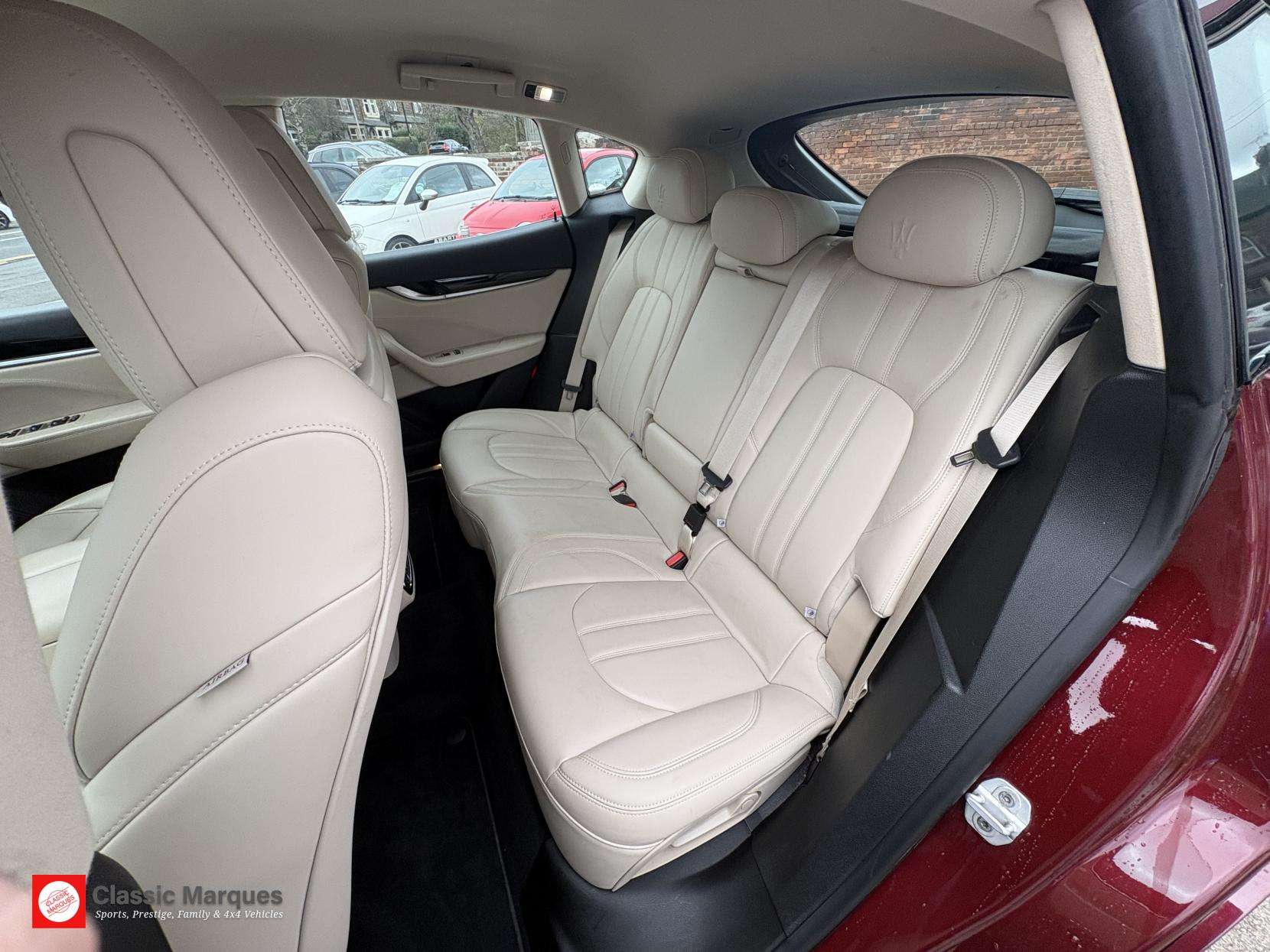 2018 MASERATI LEVANTE 2018 MASERATI LEVANTE