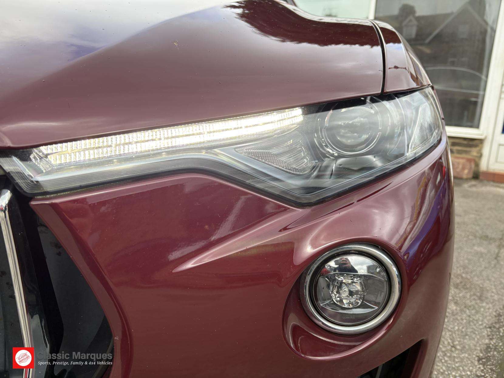 2018 MASERATI LEVANTE 2018 MASERATI LEVANTE