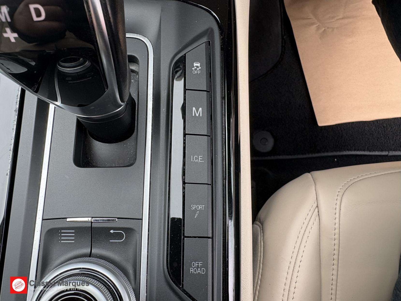 2018 MASERATI LEVANTE 2018 MASERATI LEVANTE