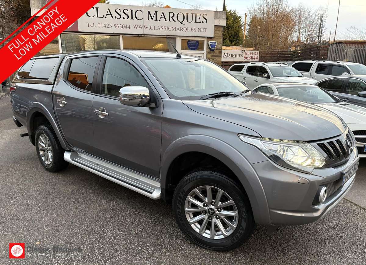 Check out this Mitsubishi L200 2017 Diesel Automatic