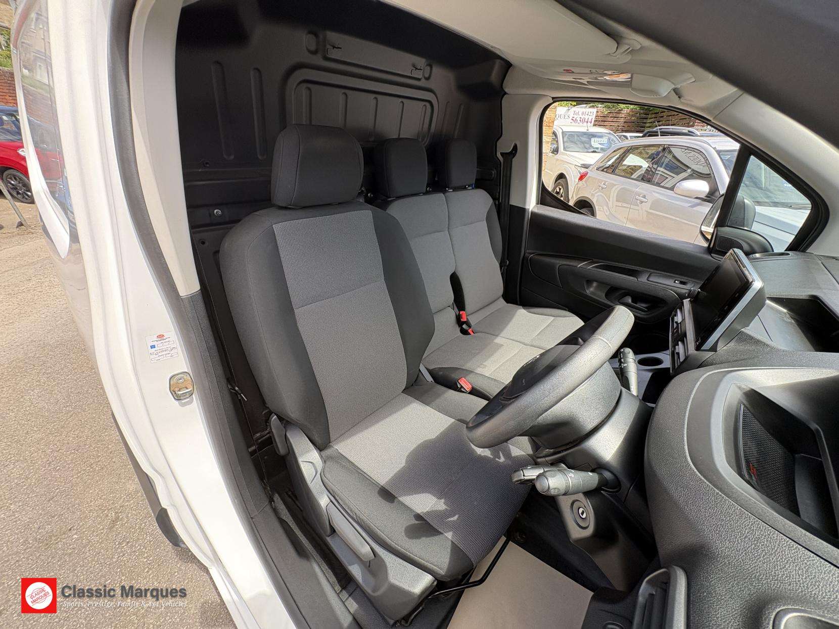 2019 PEUGEOT PARTNER 2019 PEUGEOT PARTNER