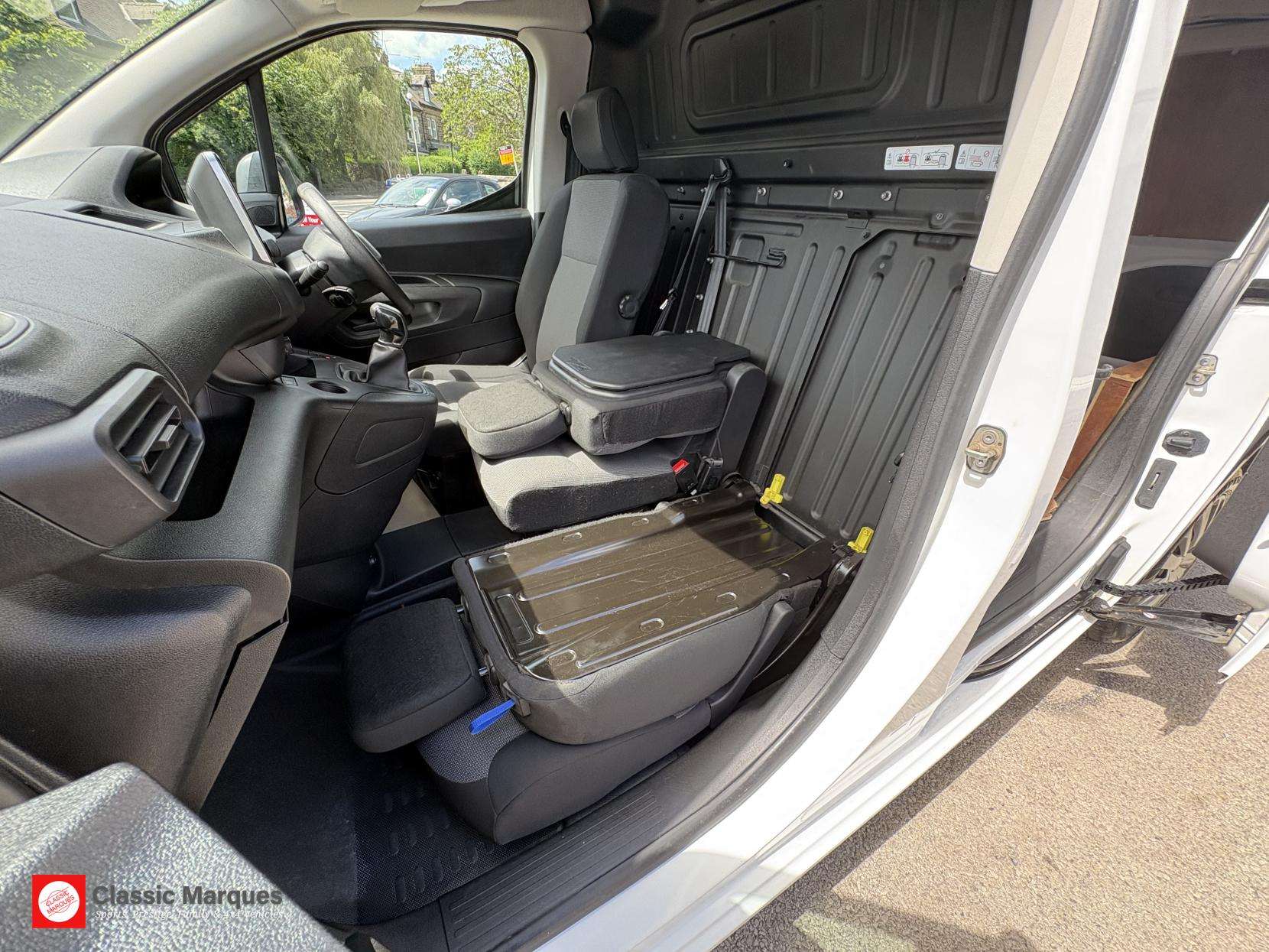 2019 PEUGEOT PARTNER 2019 PEUGEOT PARTNER