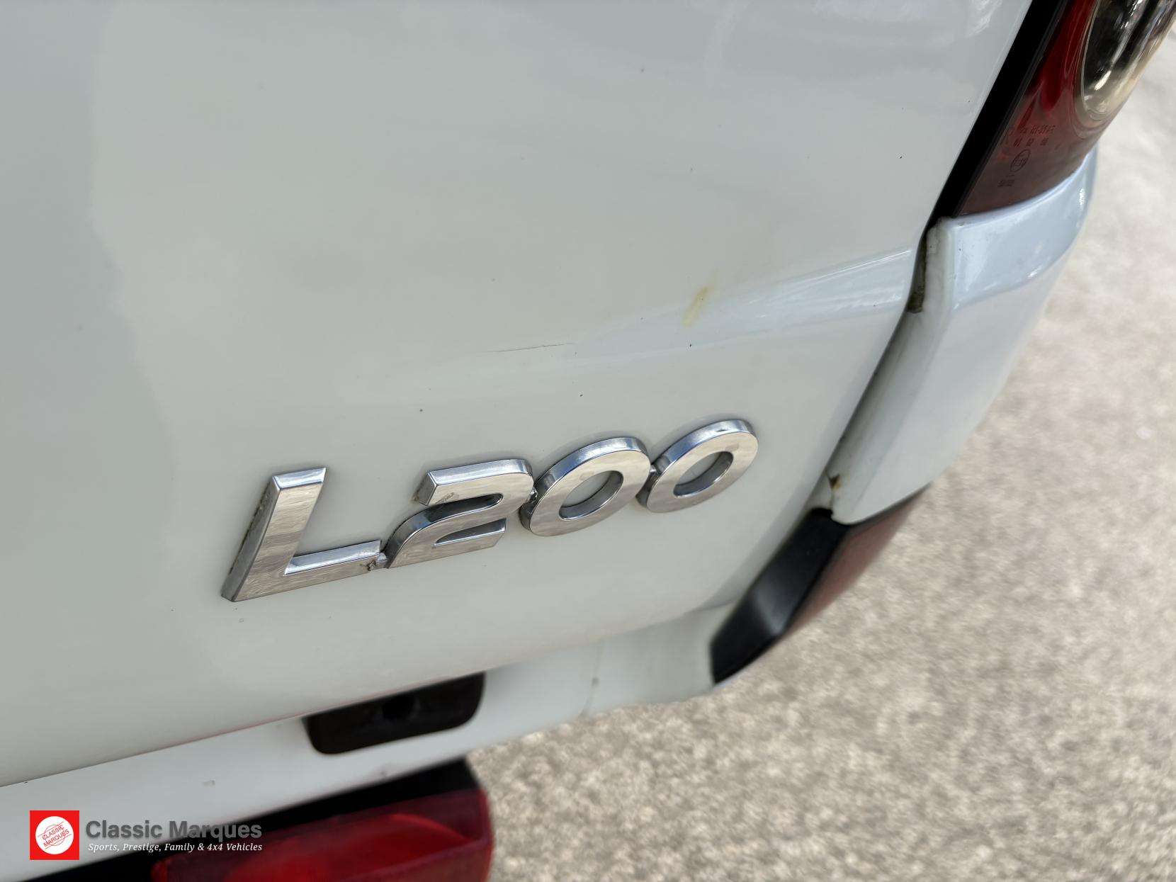2015 MITSUBISHI L200 2015 MITSUBISHI L200