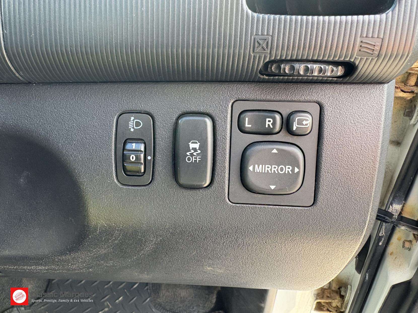2015 MITSUBISHI L200 2015 MITSUBISHI L200