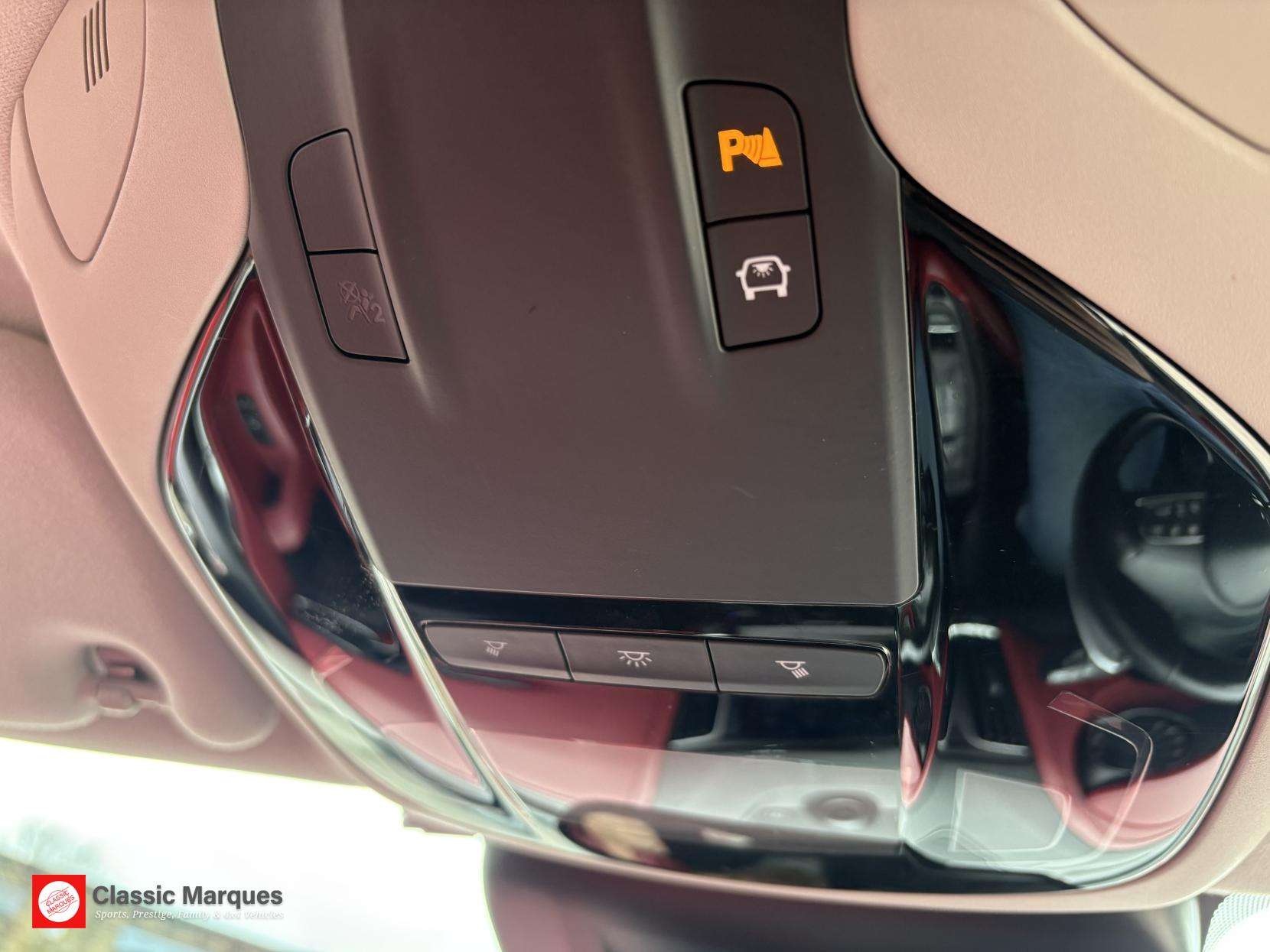 2018 MASERATI LEVANTE 2018 MASERATI LEVANTE