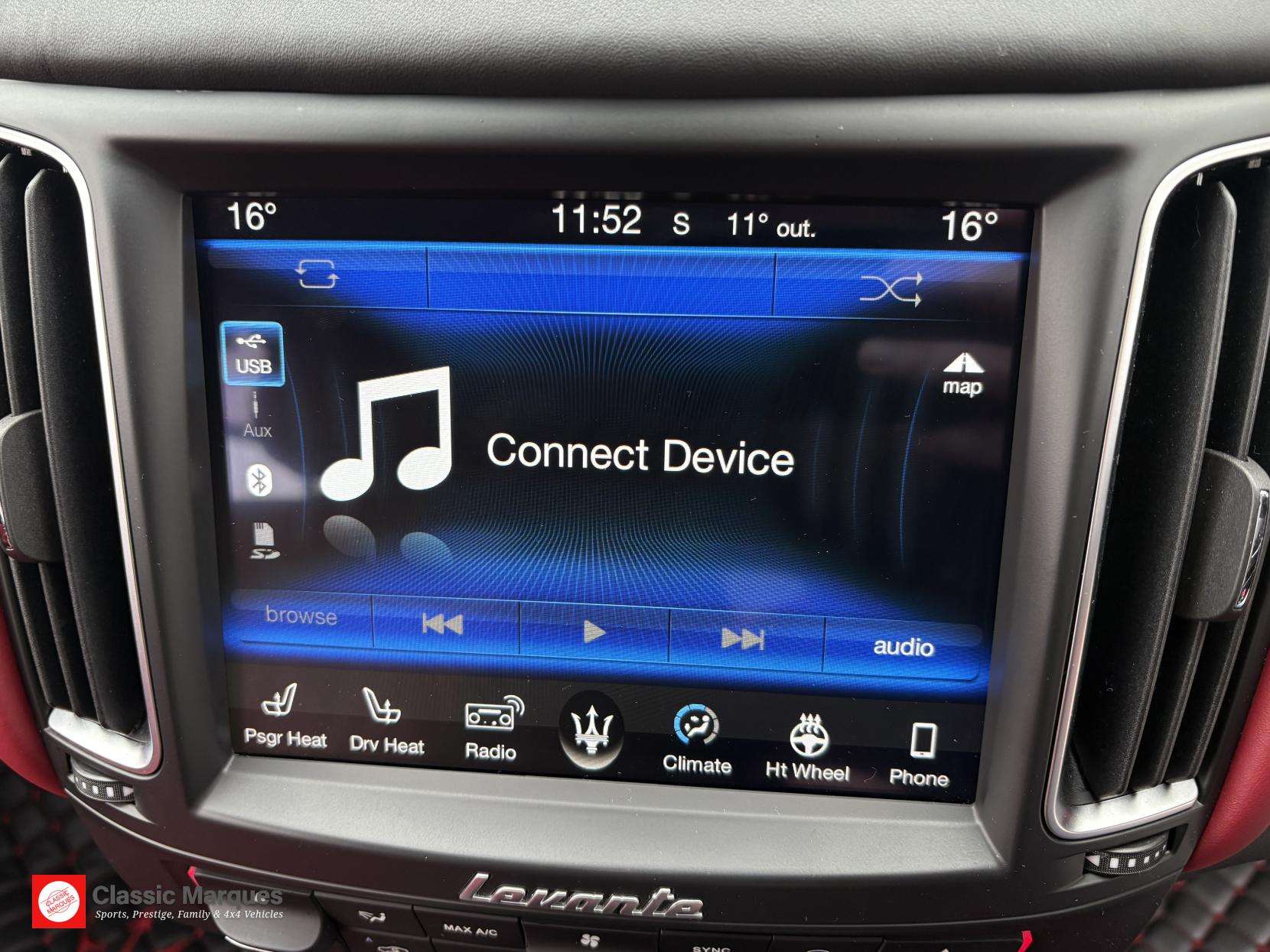 2018 MASERATI LEVANTE 2018 MASERATI LEVANTE