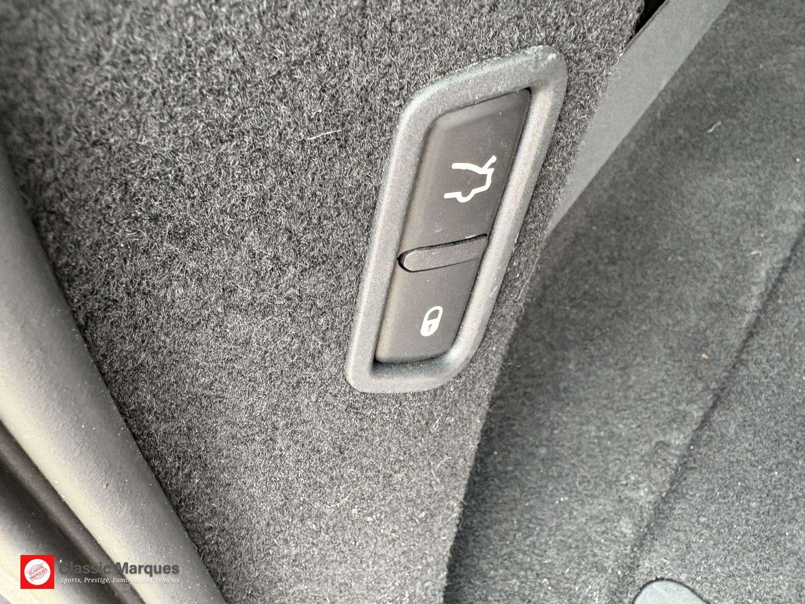 2018 MASERATI LEVANTE 2018 MASERATI LEVANTE