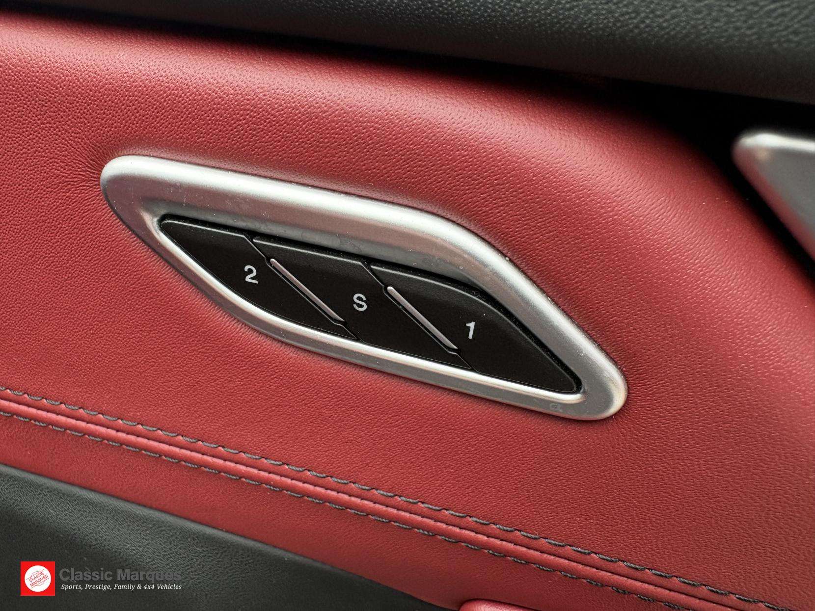 2018 MASERATI LEVANTE 2018 MASERATI LEVANTE