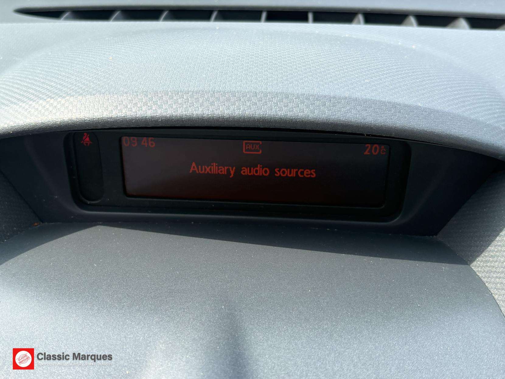 2010 RENAULT WIND 2010 RENAULT WIND