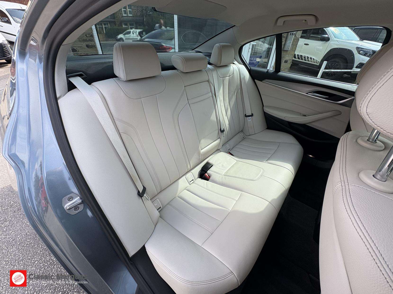 2017 BMW 5 SERIES 2017 BMW 5 SERIES