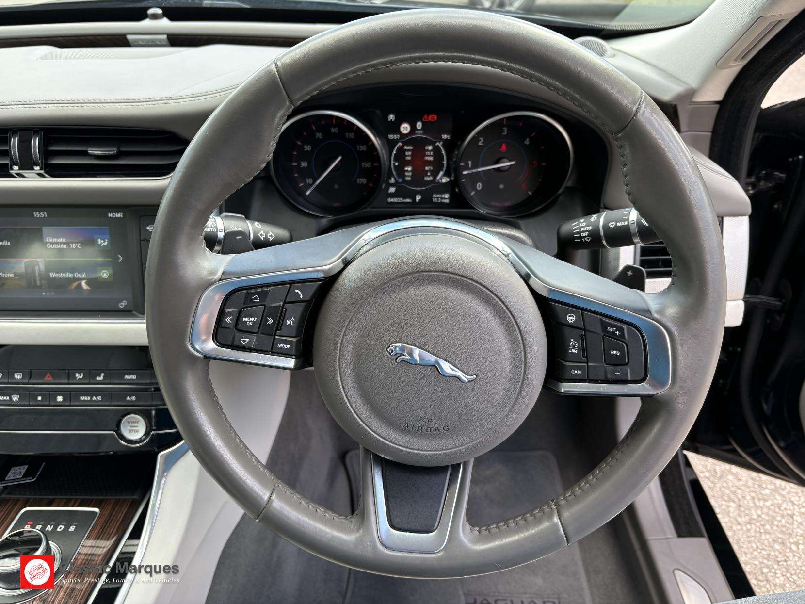 2017 JAGUAR XF 2017 JAGUAR XF