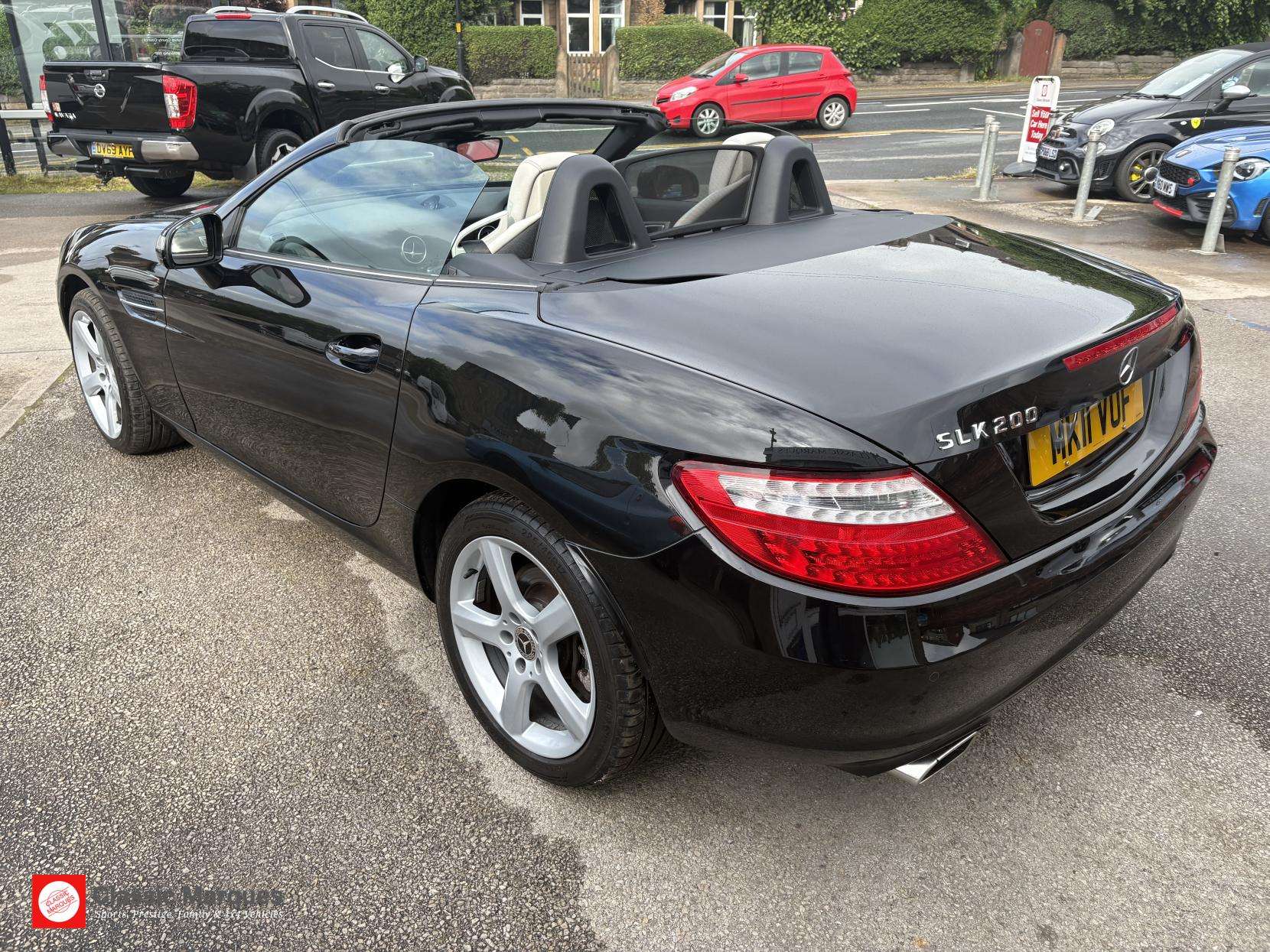 2011 MERCEDES-BENZ SLK 2011 MERCEDES-BENZ SLK