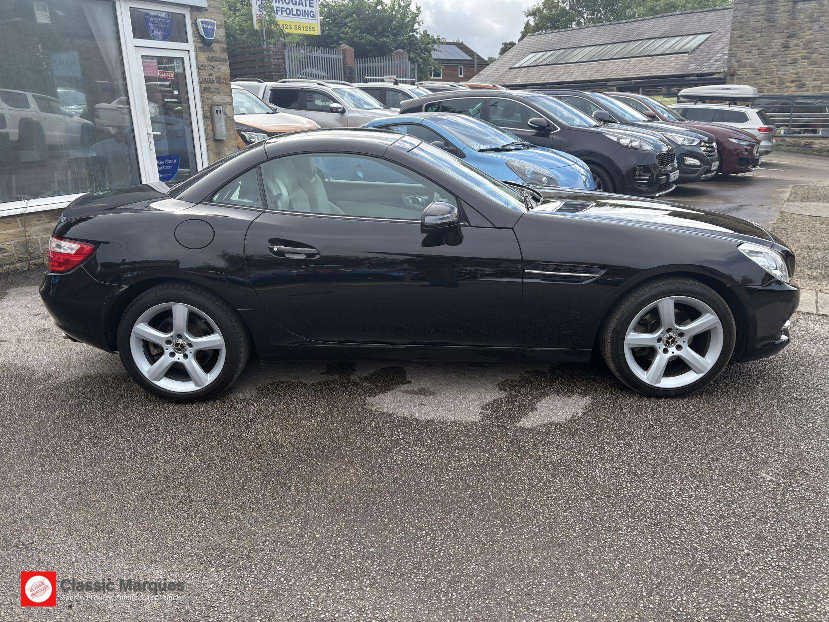 2011 MERCEDES-BENZ SLK 2011 MERCEDES-BENZ SLK