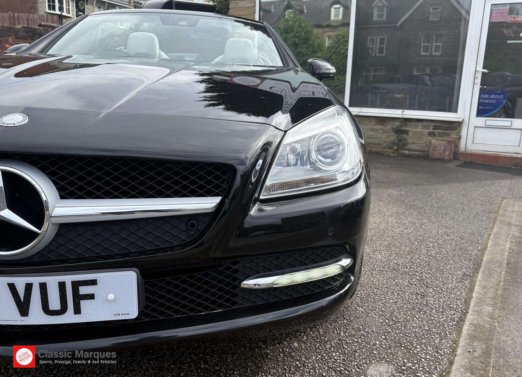 2011 MERCEDES-BENZ SLK 2011 MERCEDES-BENZ SLK