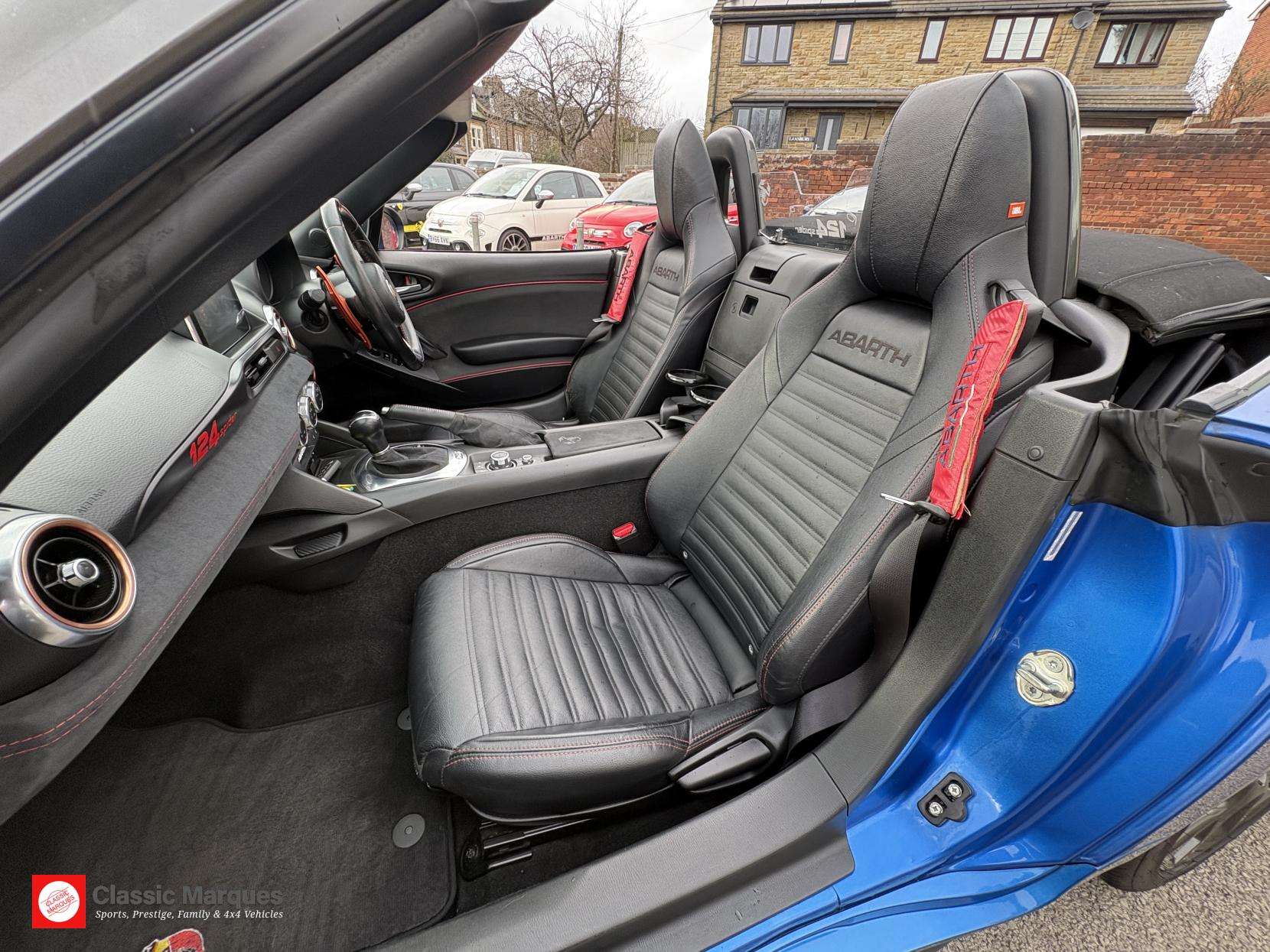 2017 ABARTH 124 SPIDER 2017 ABARTH 124 SPIDER