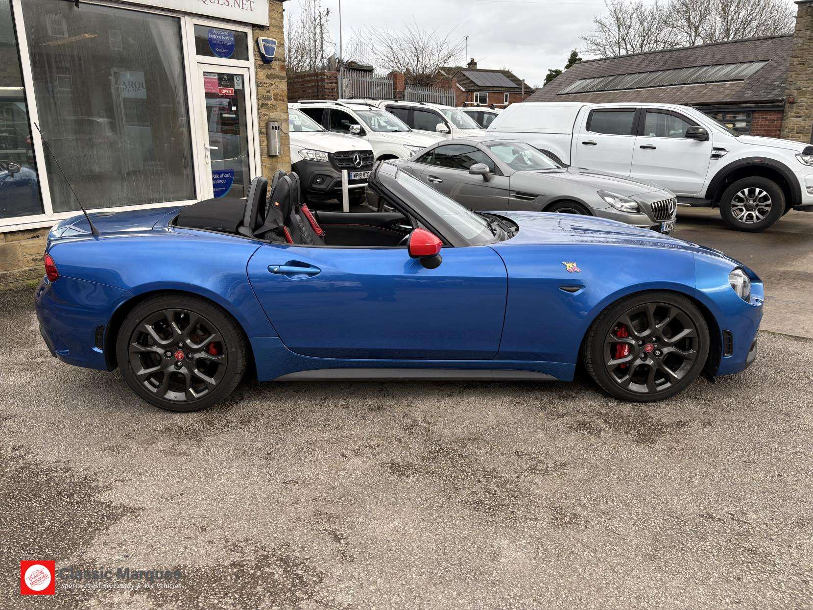 2017 ABARTH 124 SPIDER 2017 ABARTH 124 SPIDER