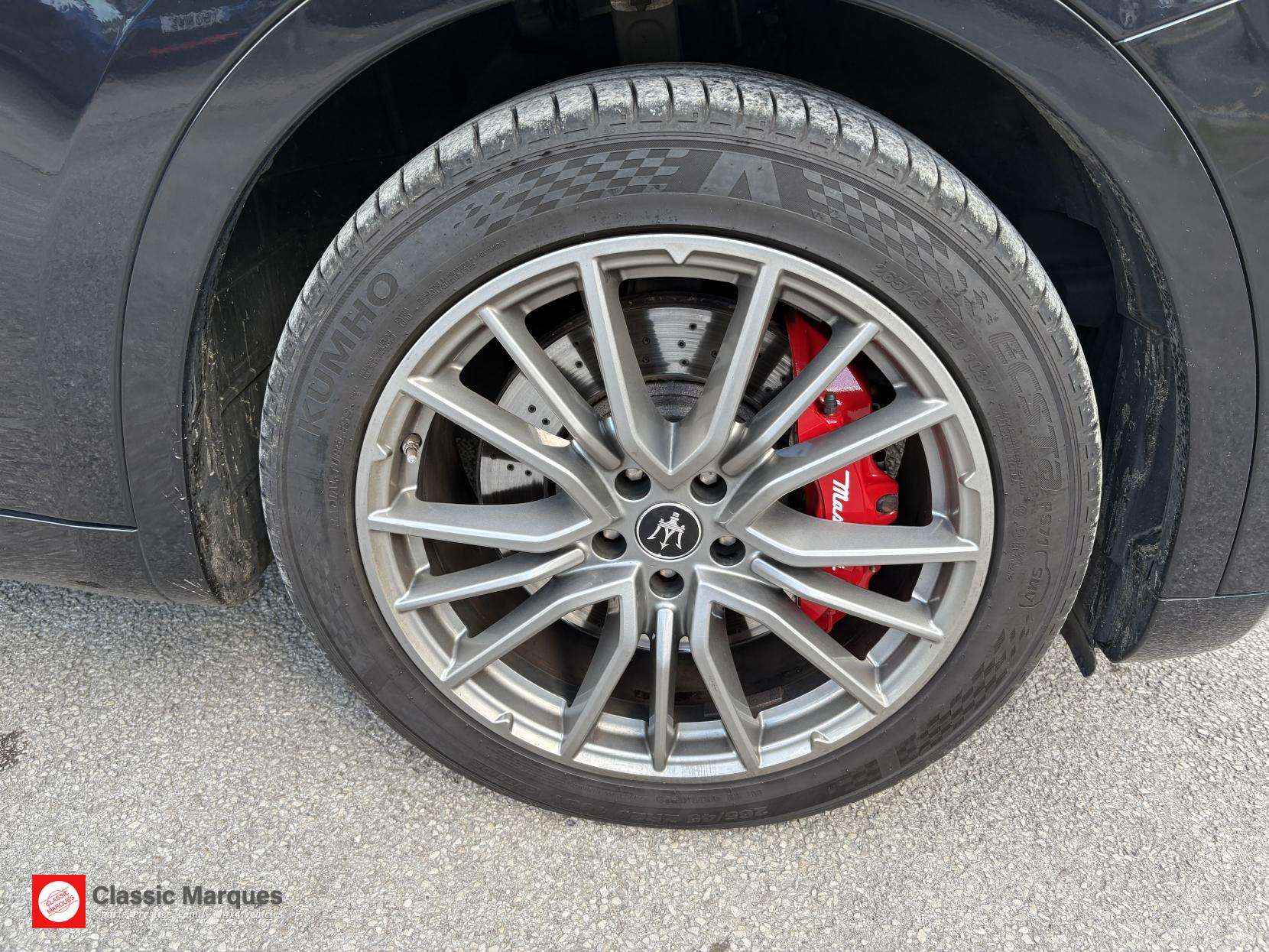 2019 MASERATI LEVANTE 2019 MASERATI LEVANTE