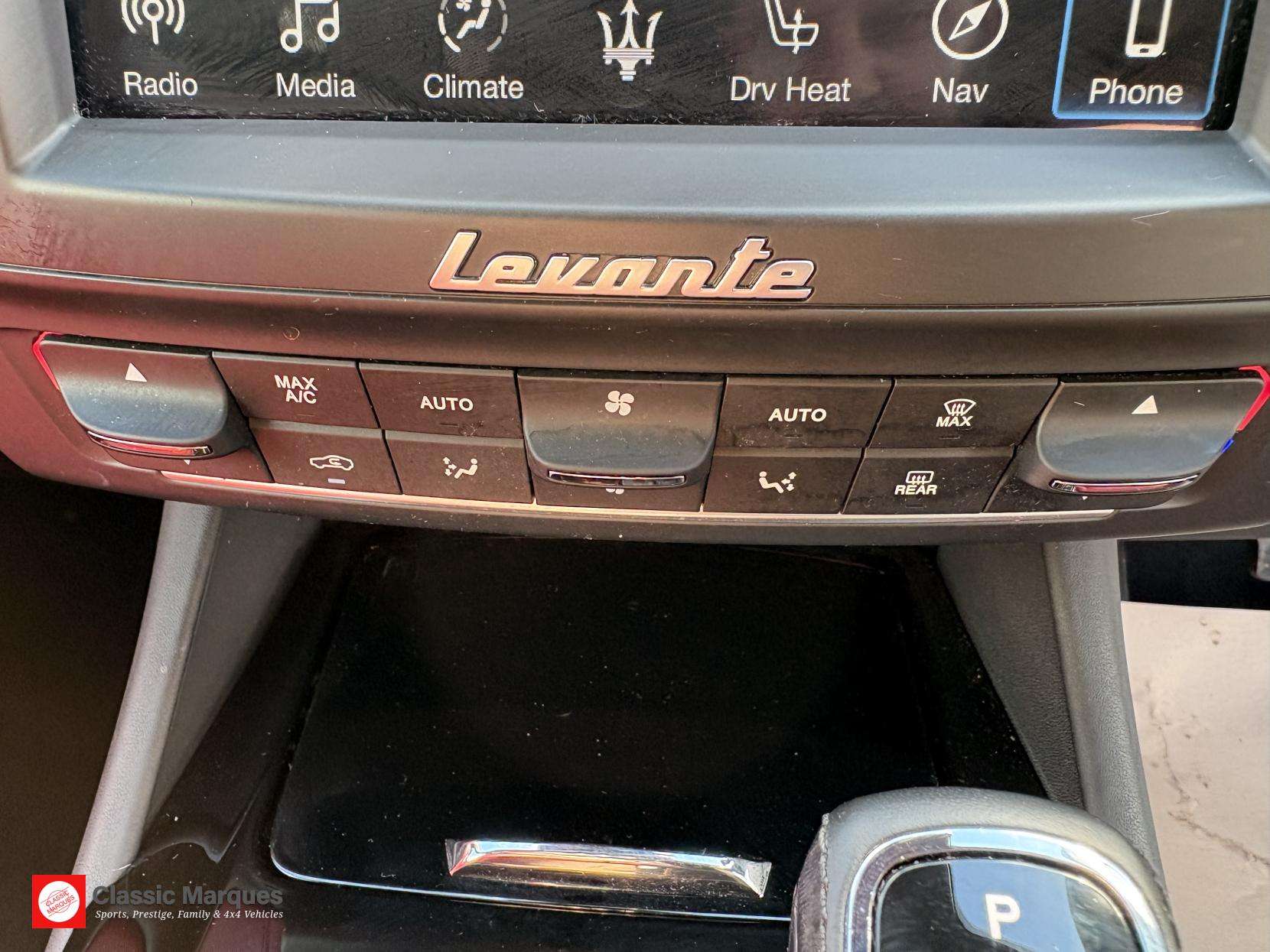 2019 MASERATI LEVANTE 2019 MASERATI LEVANTE