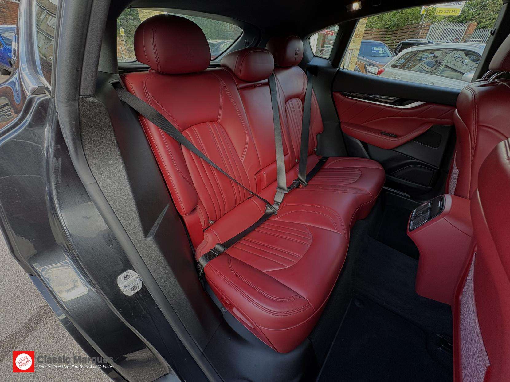 2019 MASERATI LEVANTE 2019 MASERATI LEVANTE