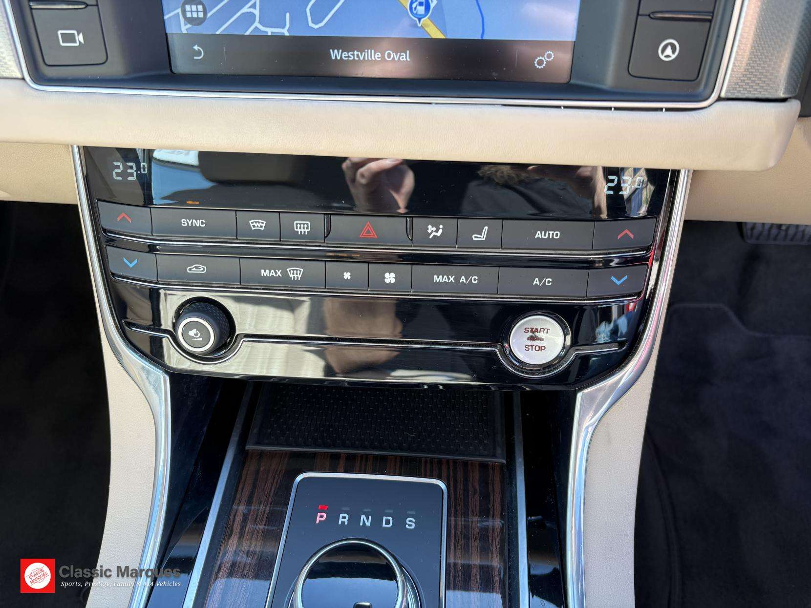 2017 JAGUAR XF 2017 JAGUAR XF