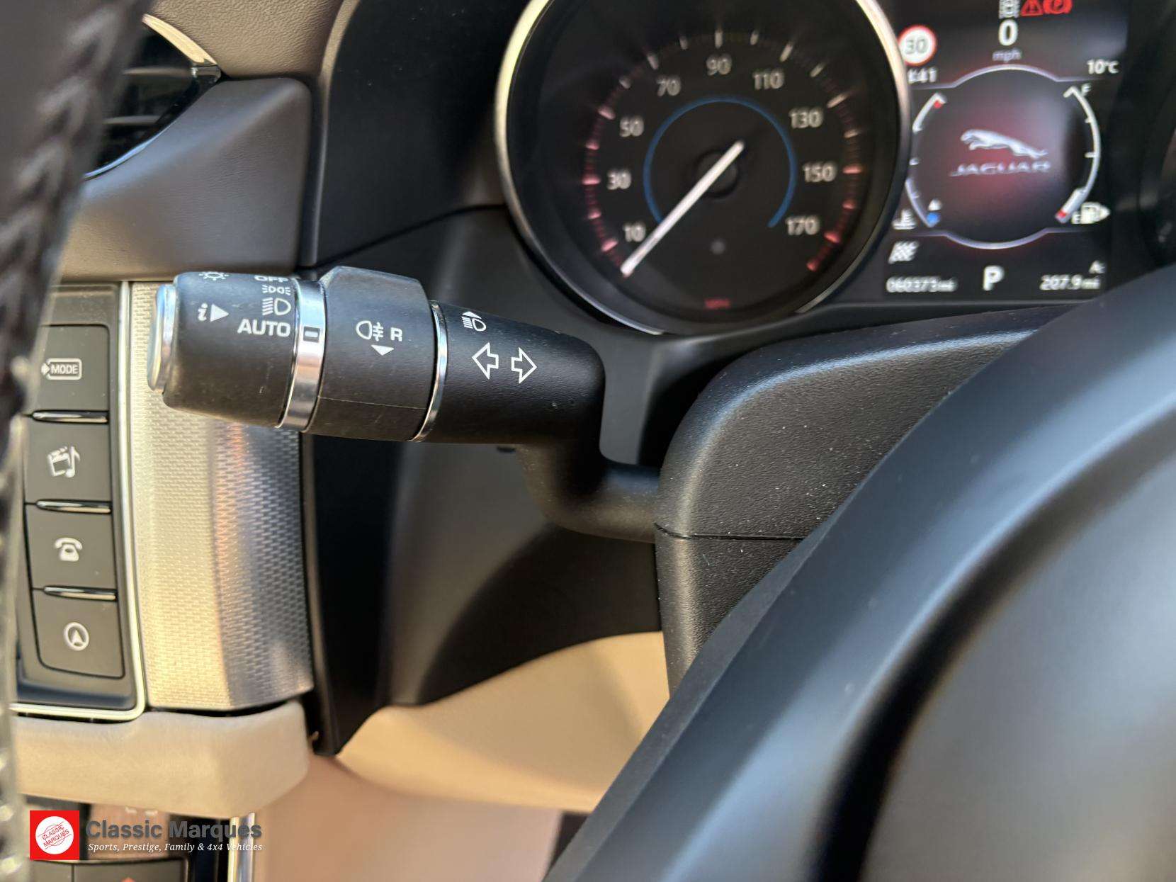 2017 JAGUAR XF 2017 JAGUAR XF