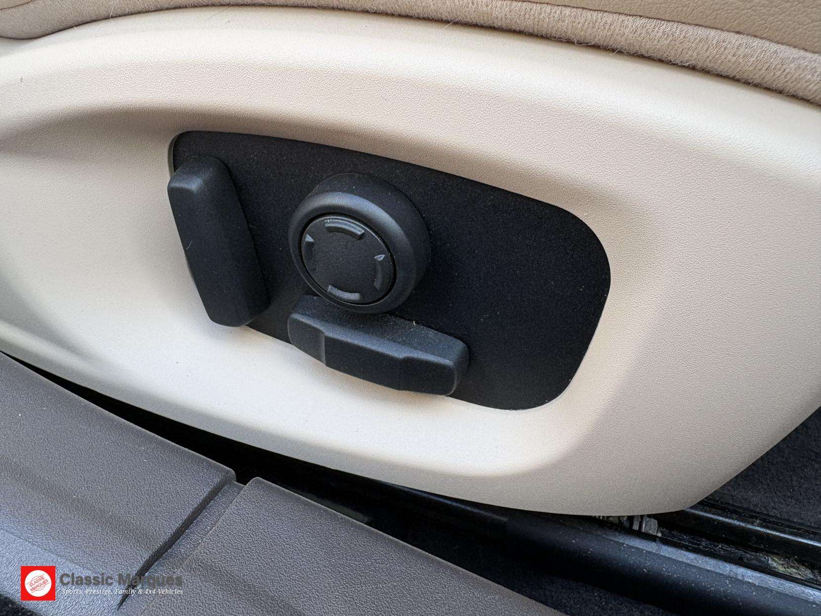 2017 JAGUAR XF 2017 JAGUAR XF